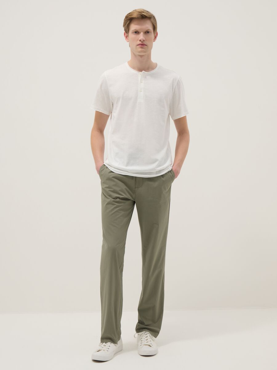 White pure cotton regular fit T-shirt with henley collar_3