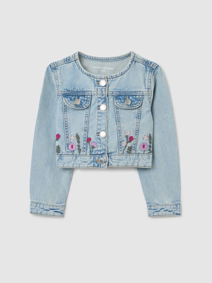 Light denim jacket with flowers embroidery_0