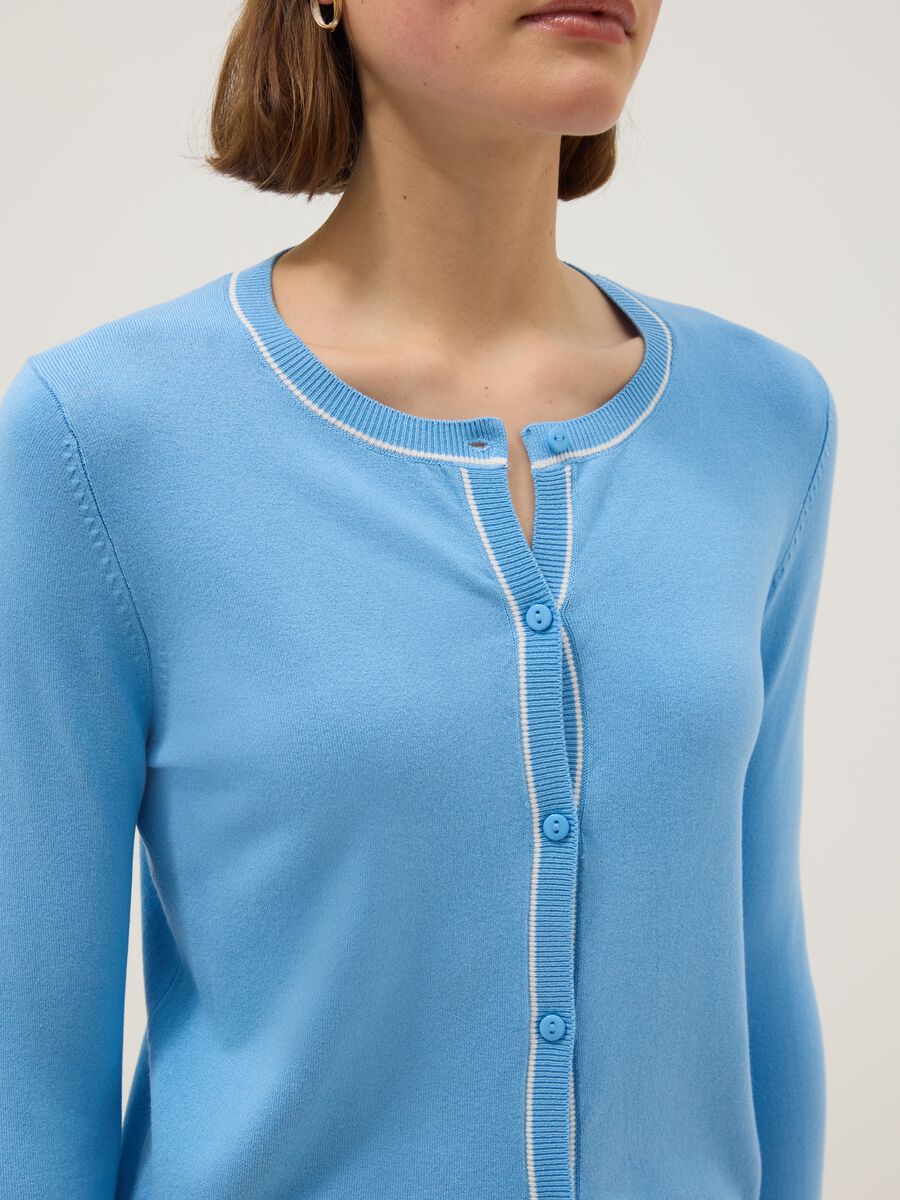 Cardigan in misto viscosa azzurro regular fit con bottoni_3