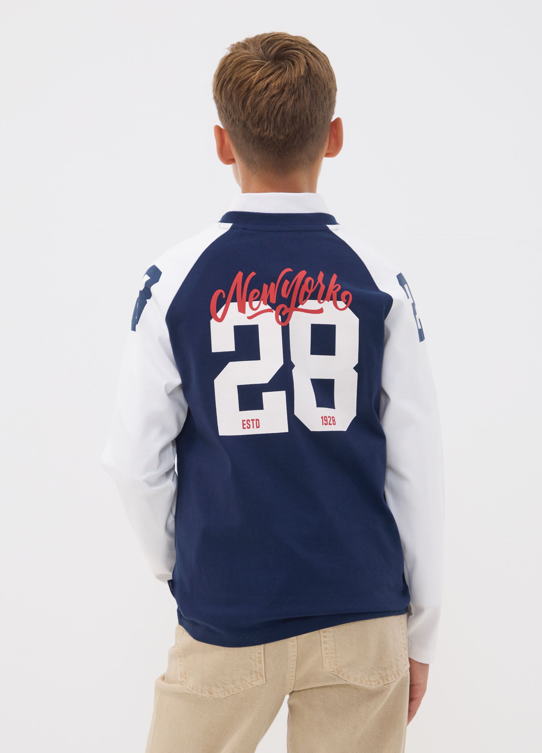 T-shirt blu in puro cotone con girocollo e stampa per ragazzo