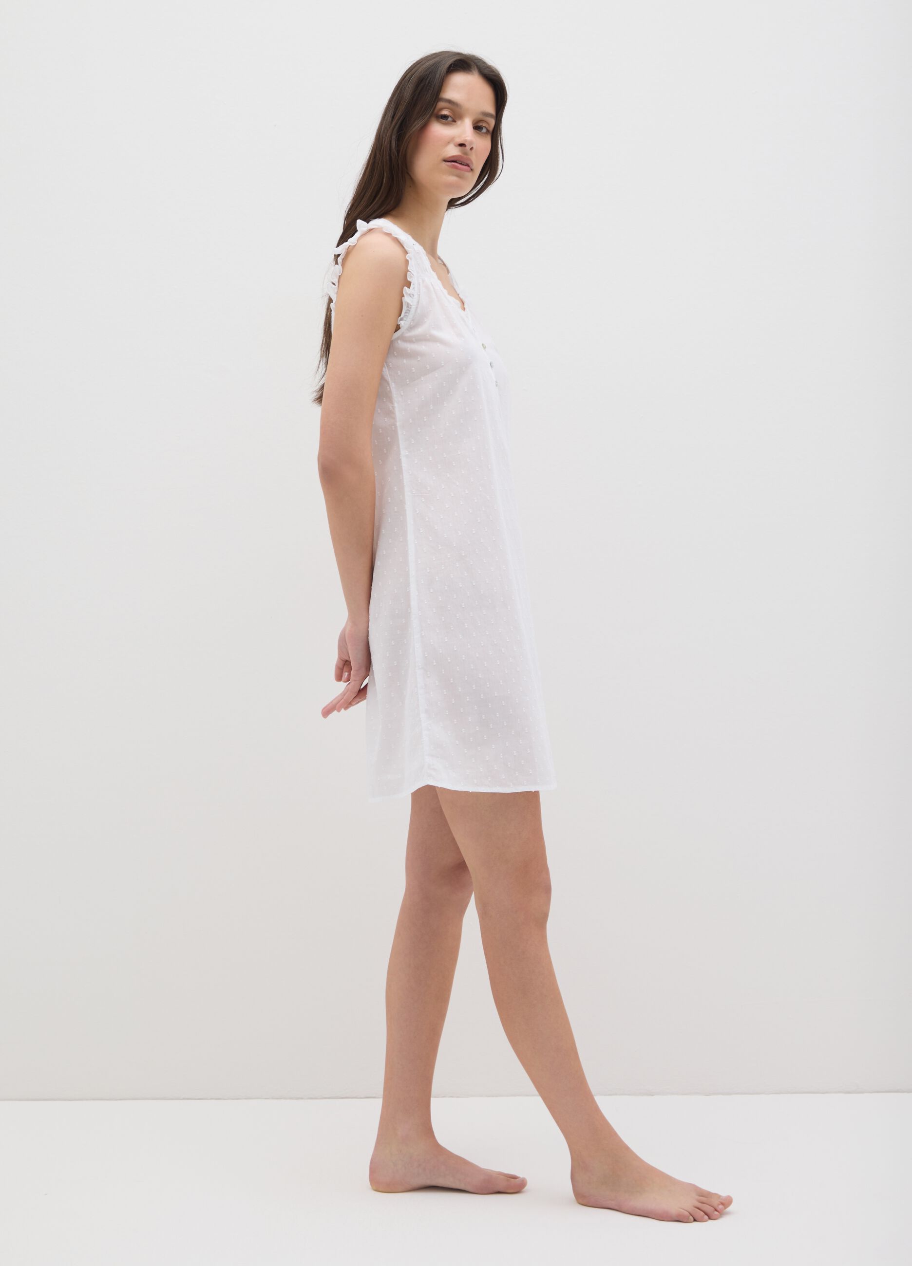 Sleeveless white pure cotton women's dress