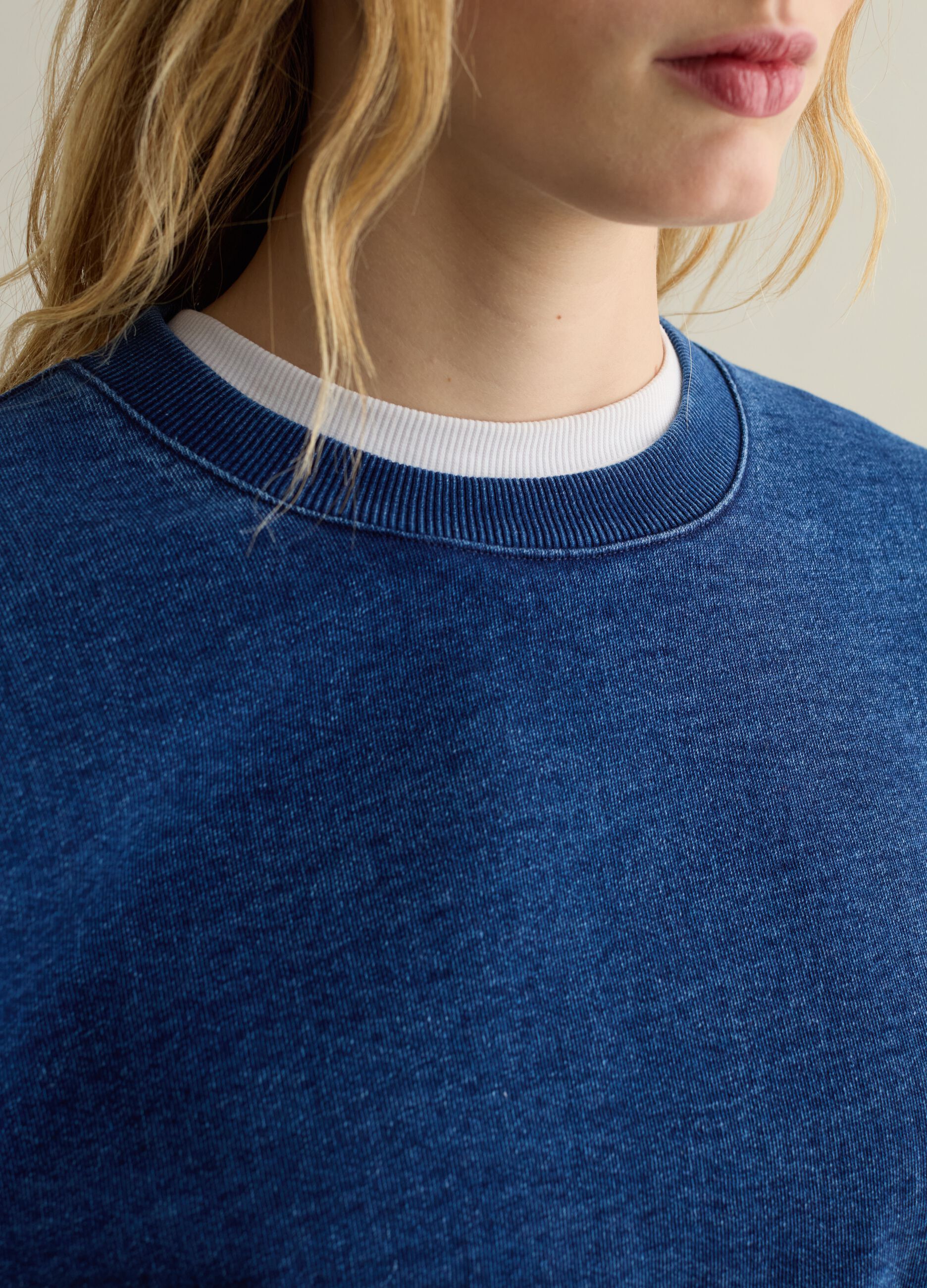 Oversized sweatshirt in denim
