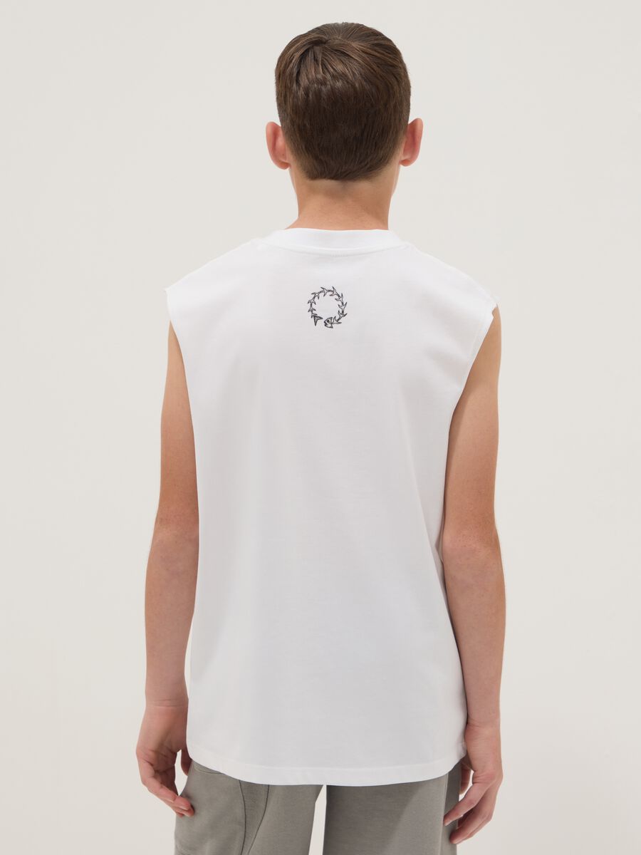 White pure cotton oversized-fit vest for boys_1