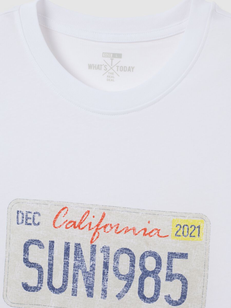 White pure cotton regular fit T-shirt_5