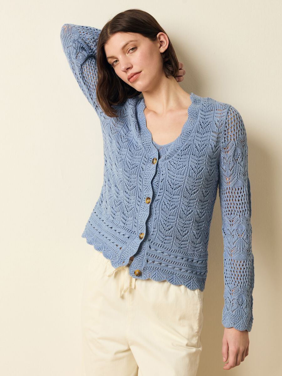 Crochet cardigan with V neck_1