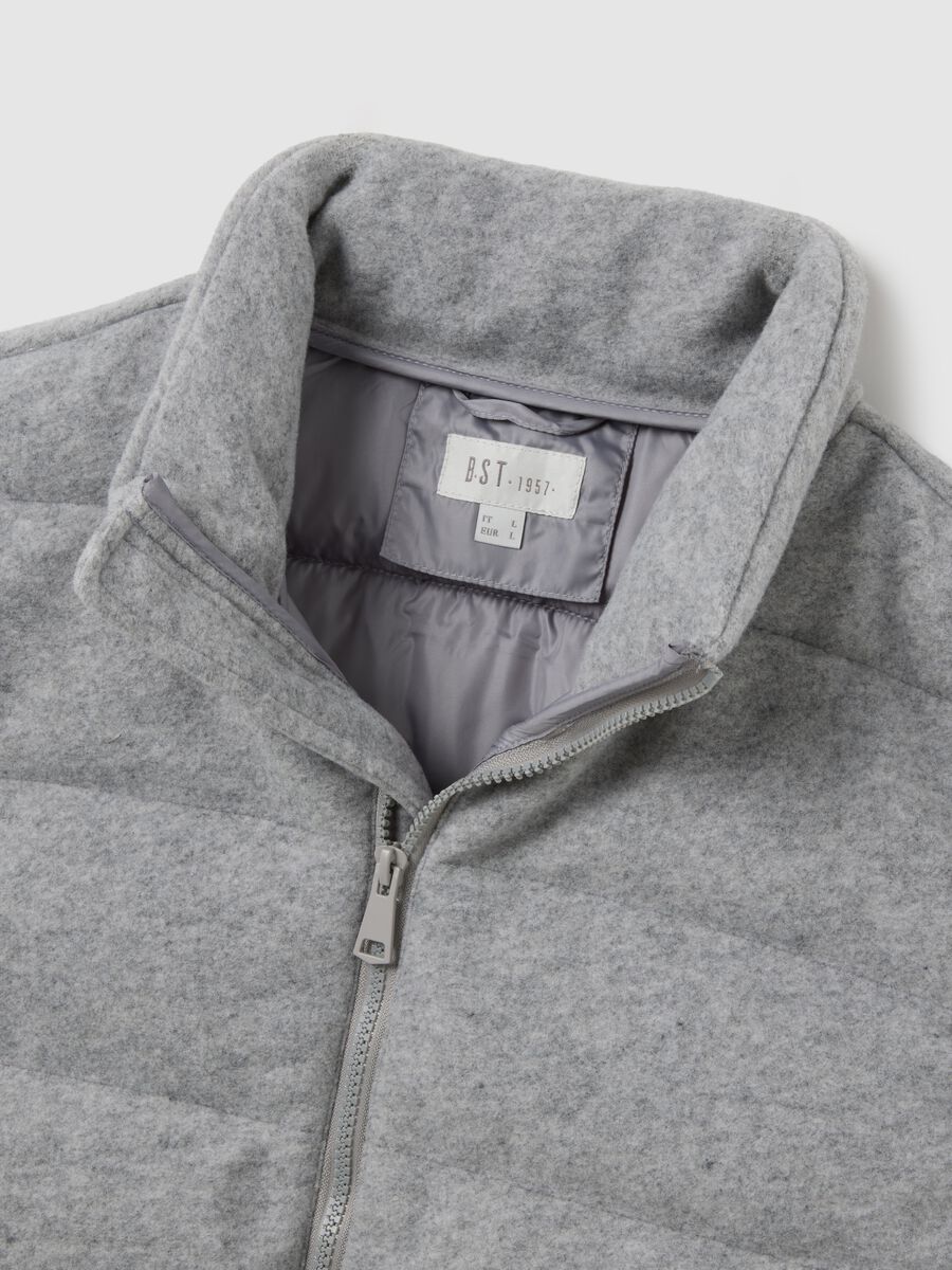 Gilet grigio imbottito regular fit_1