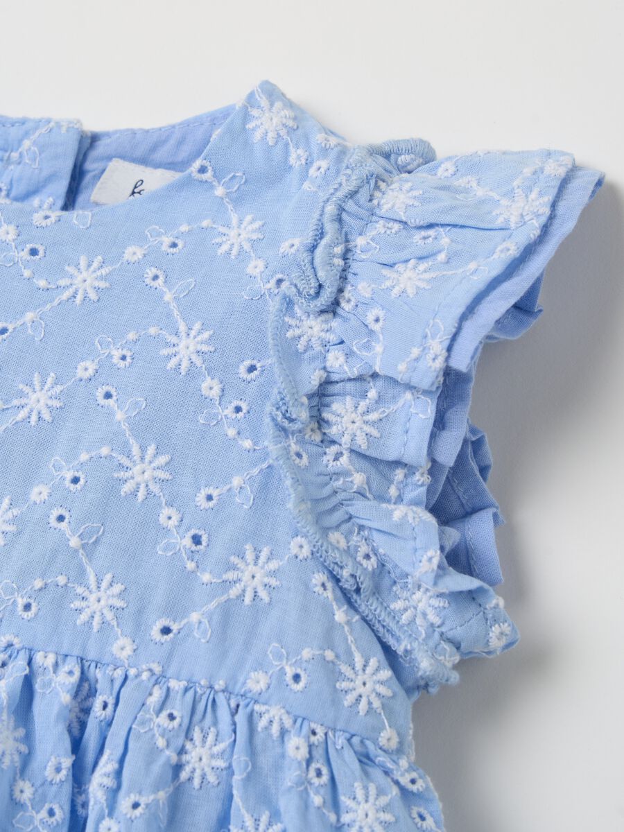 Broderie anglaise dress with floral embroidery_2
