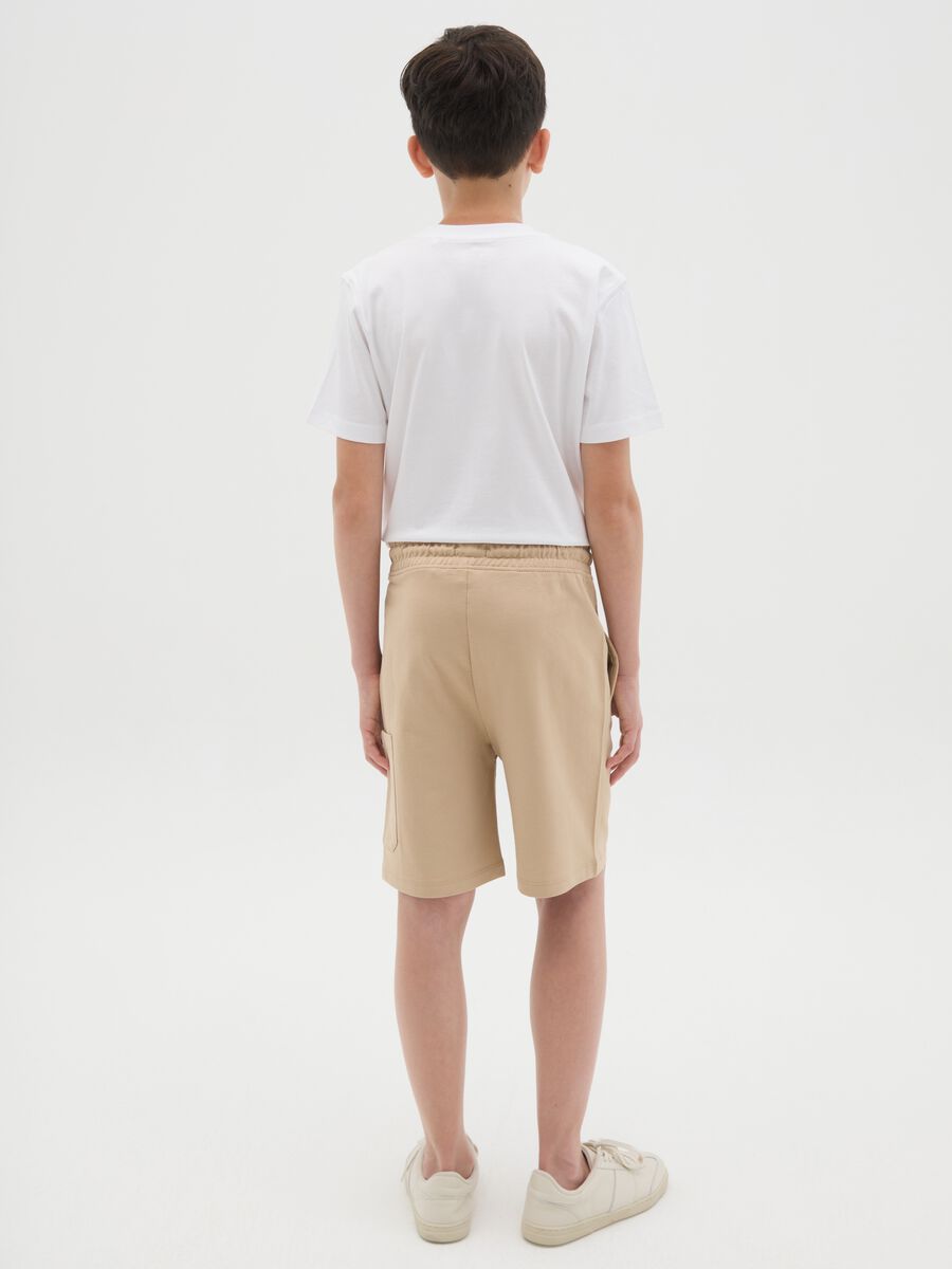 Beige cargo Bermuda joggers in cotton with drawstring_2