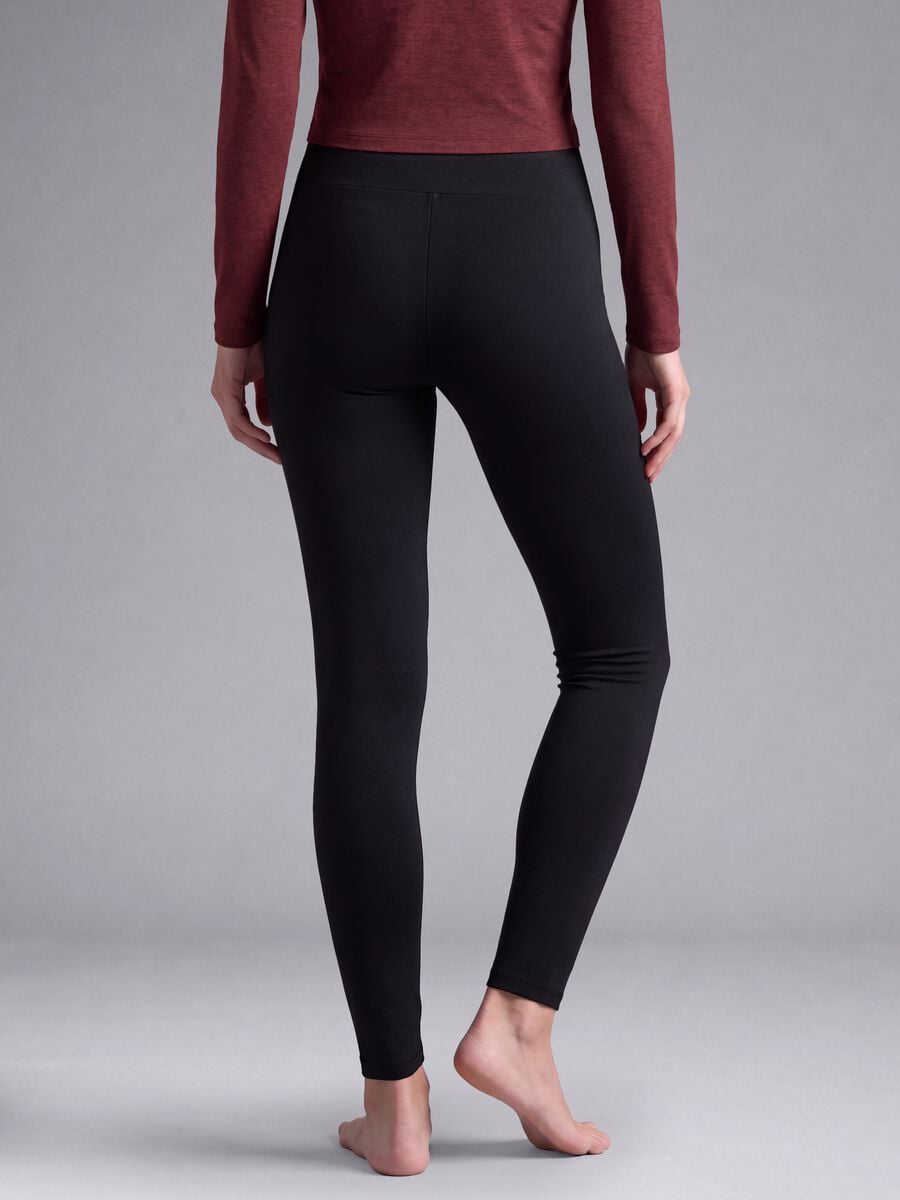 Leggings nero in tessuto elasticizzato con tasche zip ALTAVIA STUDIO_2