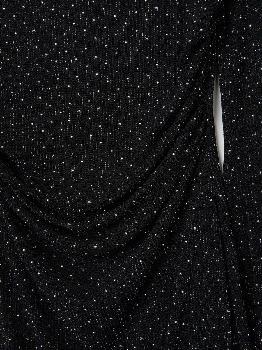 Abito corto nero con brillantini a maniche lunghe_6