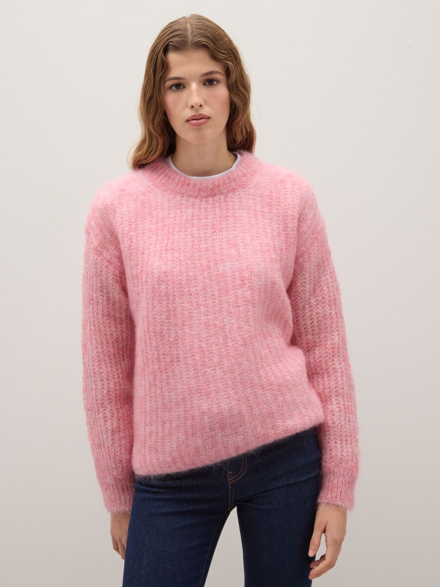 Oversized pink crew neck sweater_0