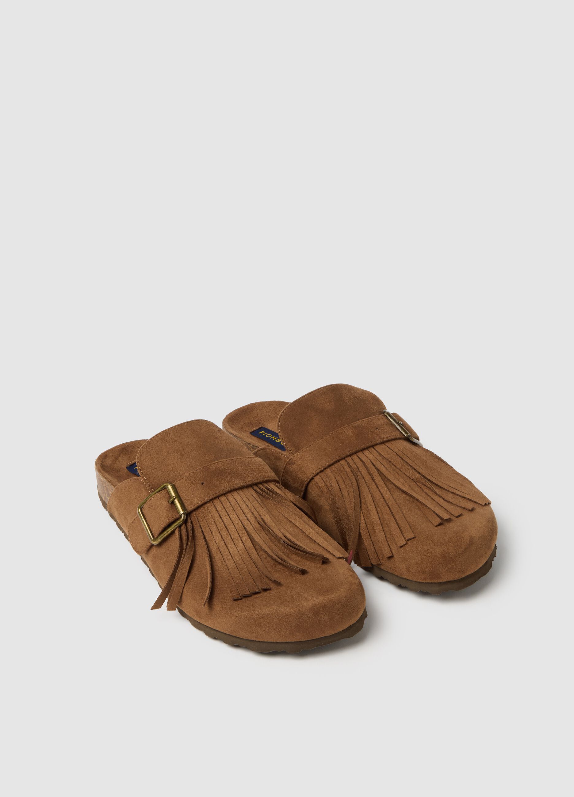 Brown clogs with fringes