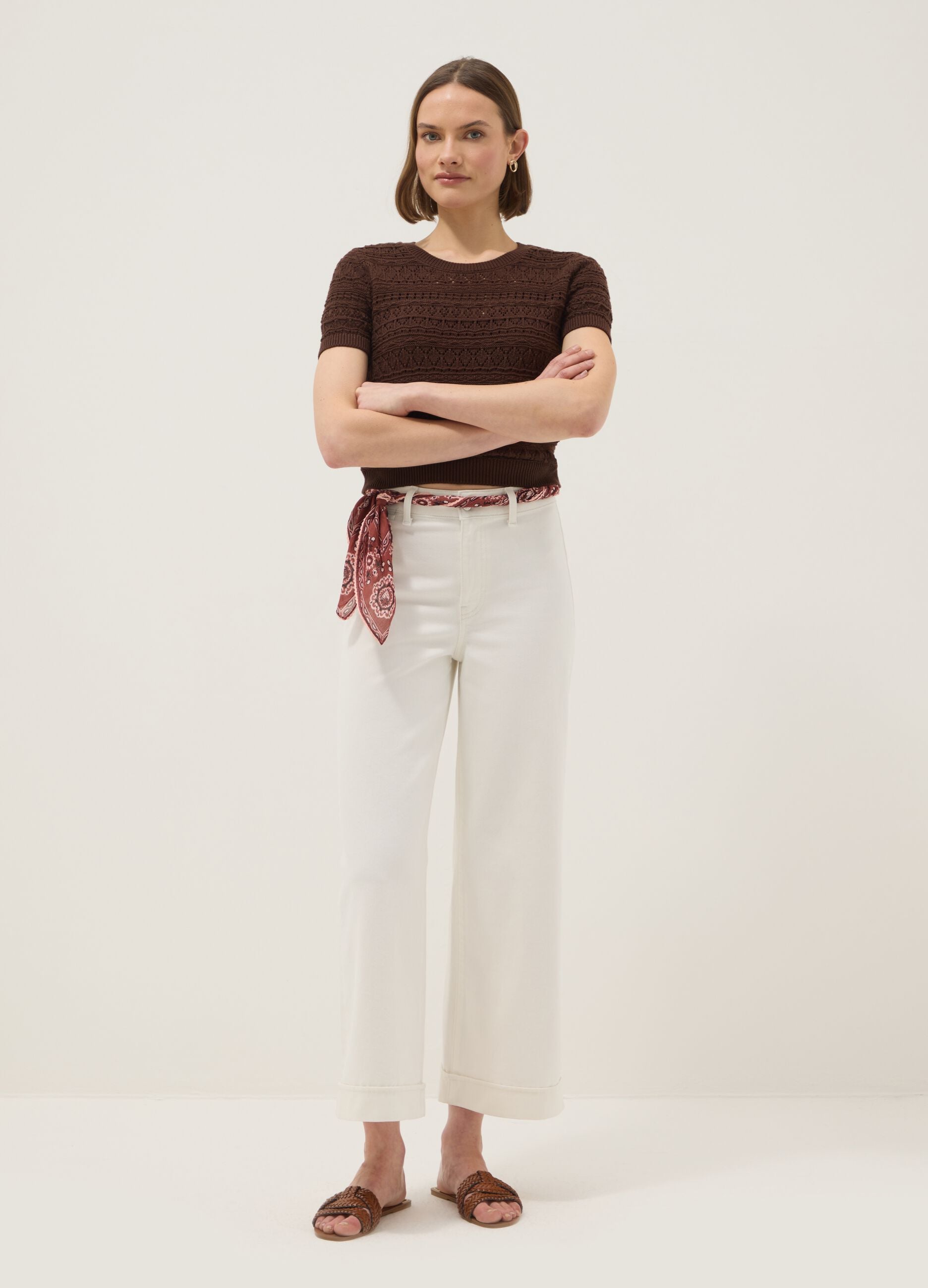 Maglia in puro cotone marrone regular fit con lavorazione a maglia