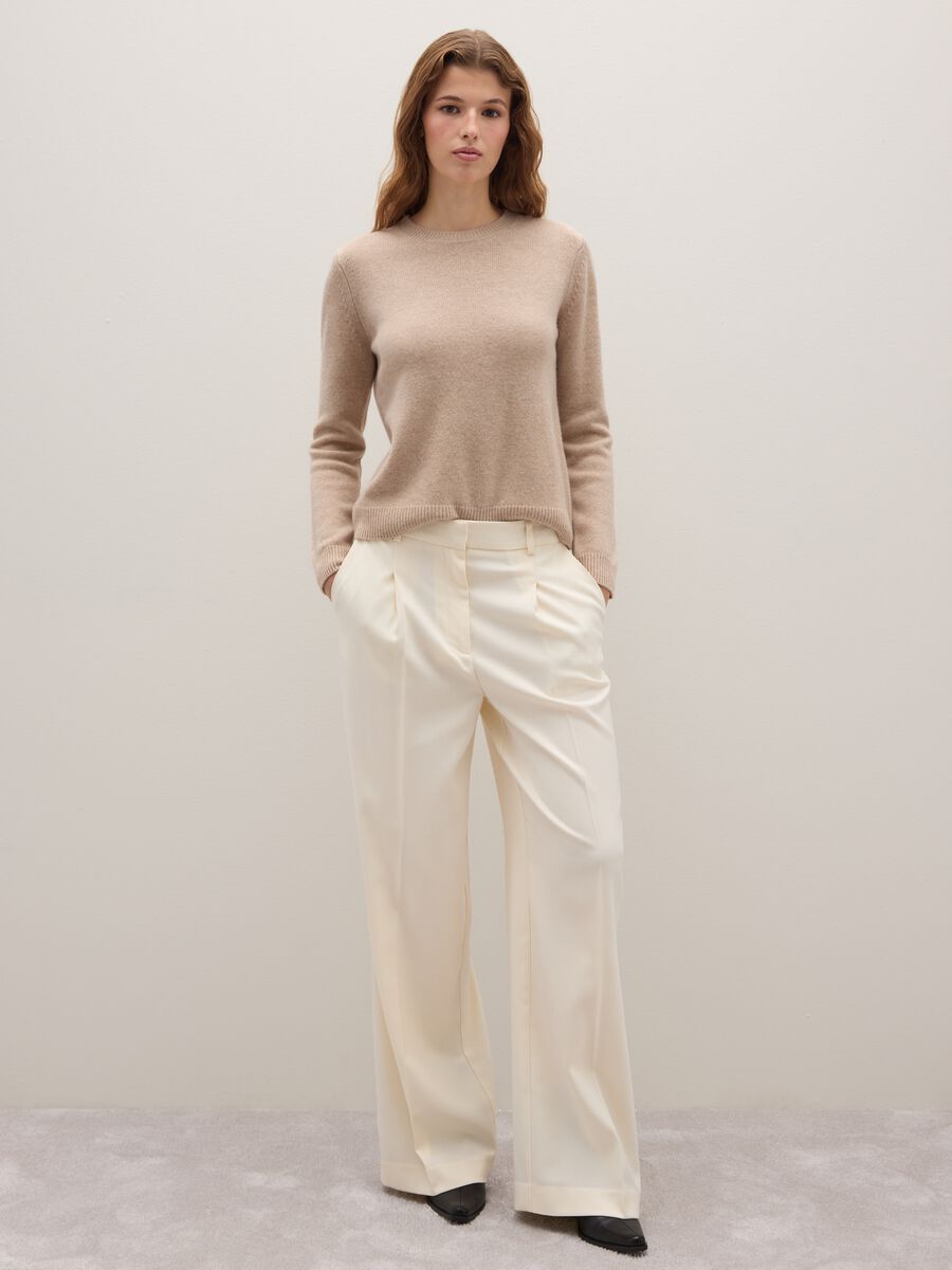 Maglione beige in lana e cashmere_2