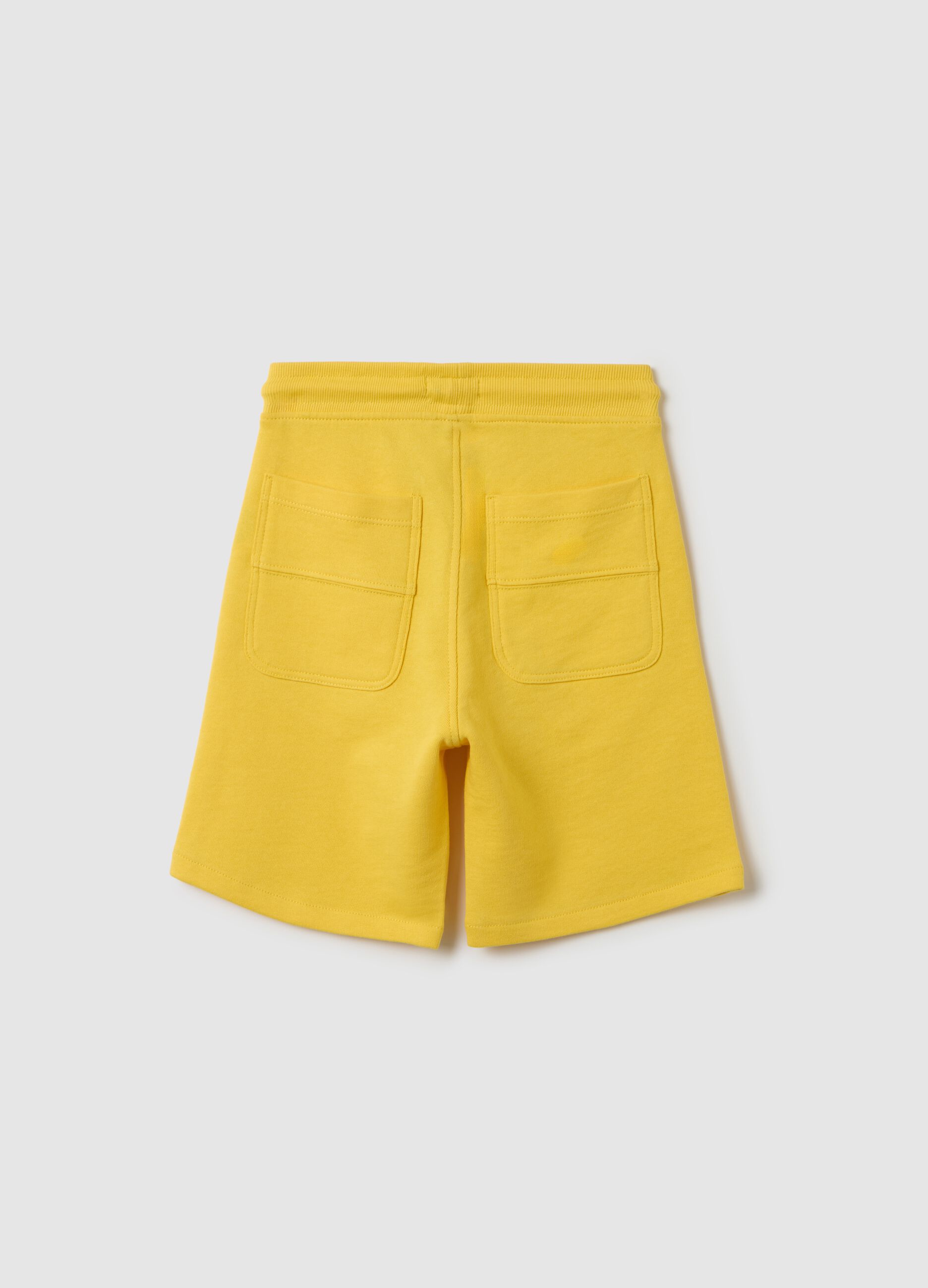 Short yellow trousers in cotton