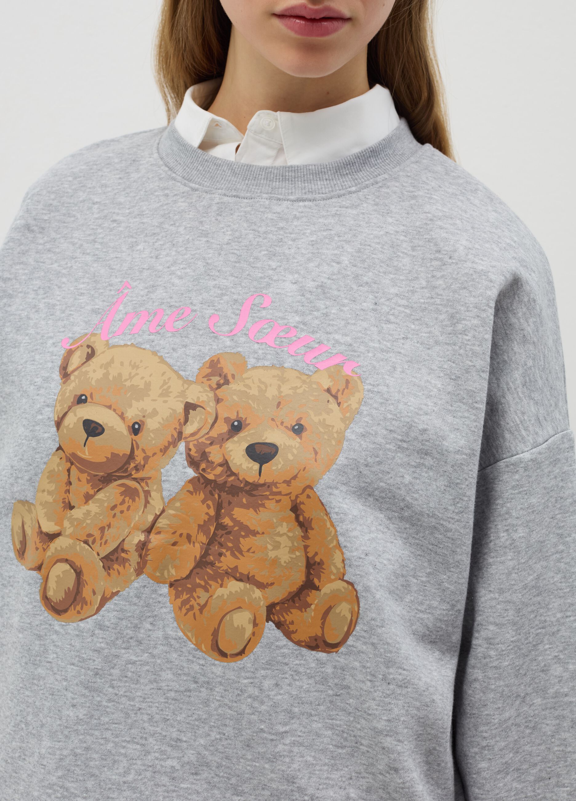 Round neck sweatshirt with print