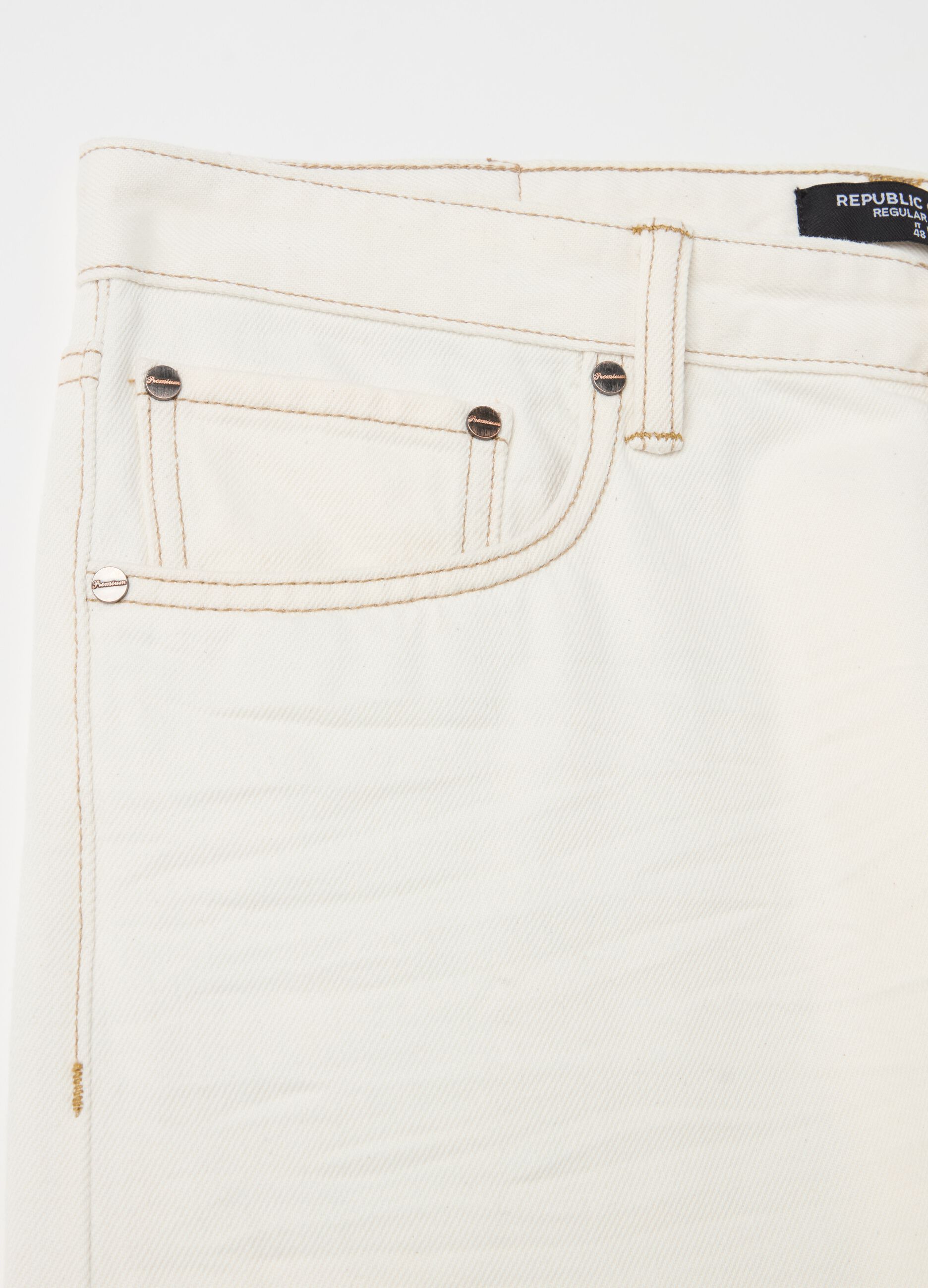 Regular tapered-fit jeans