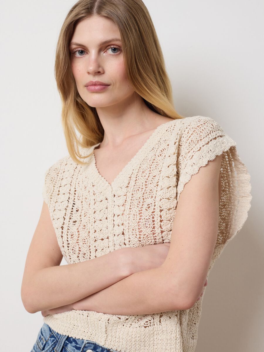 Women's beige cotton regular fit cropped top_2