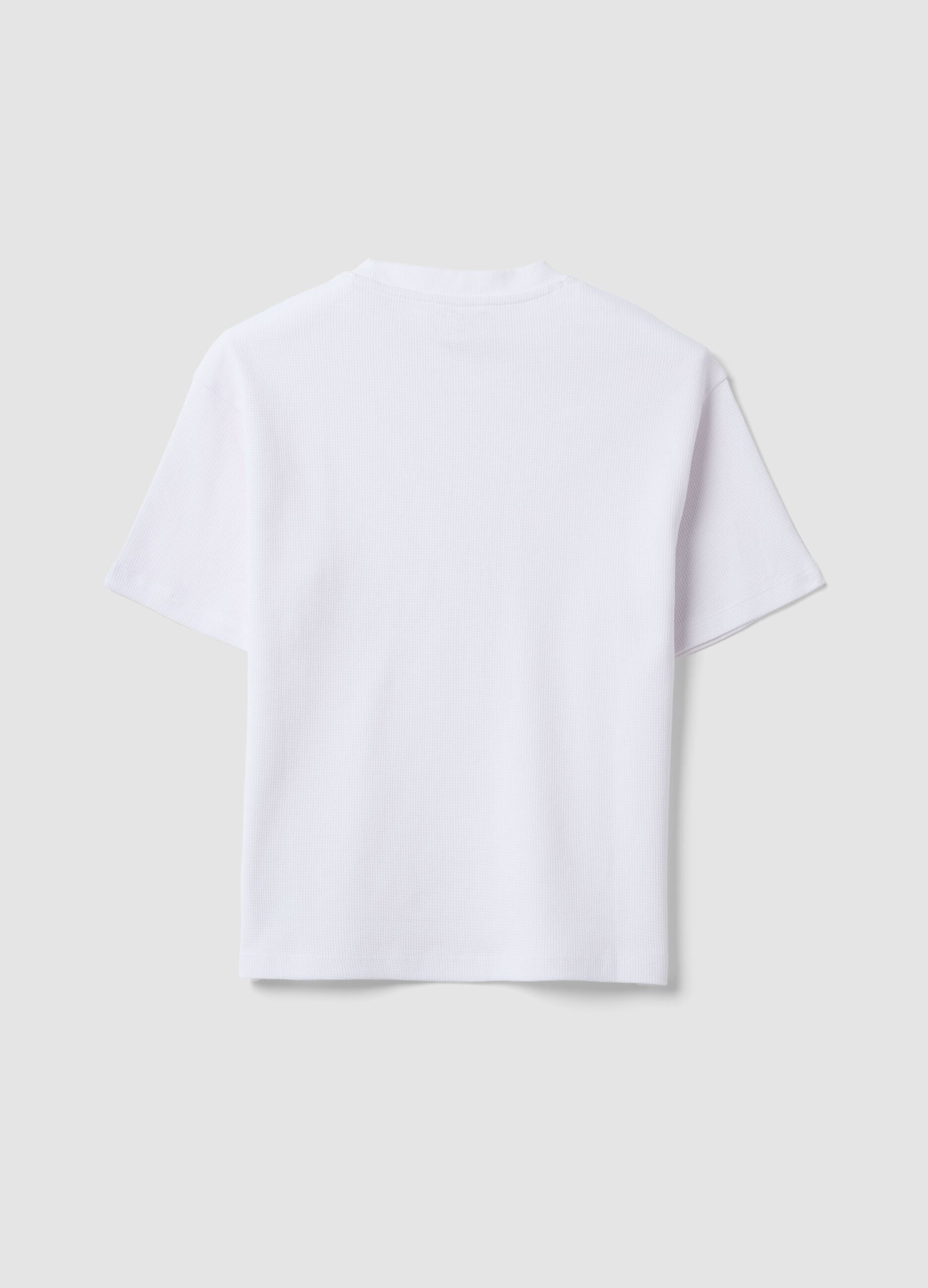 White oversized pure organic cotton T-shirt with honeycomb texture for boys