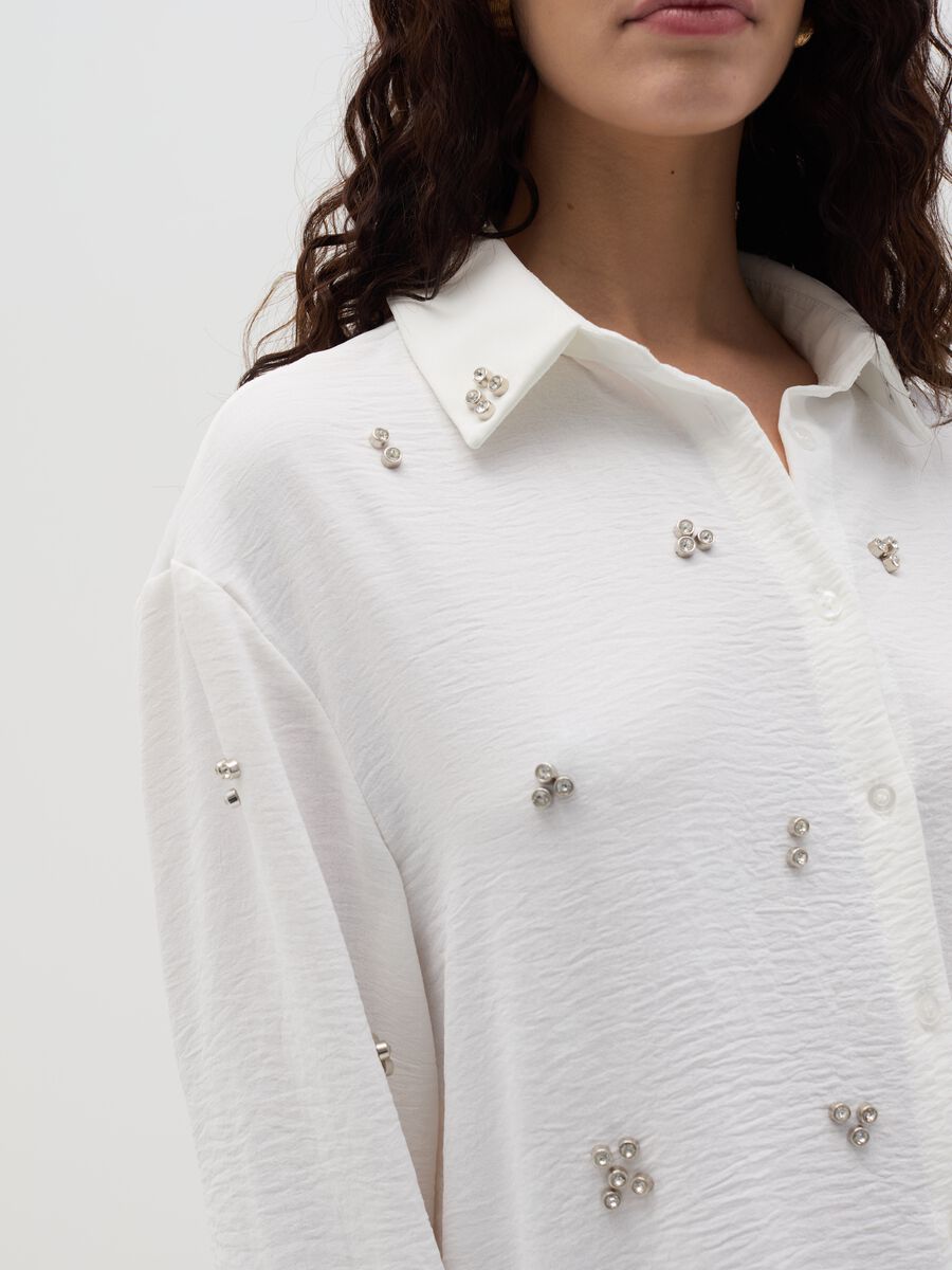 Shirt with diamanté applications_2