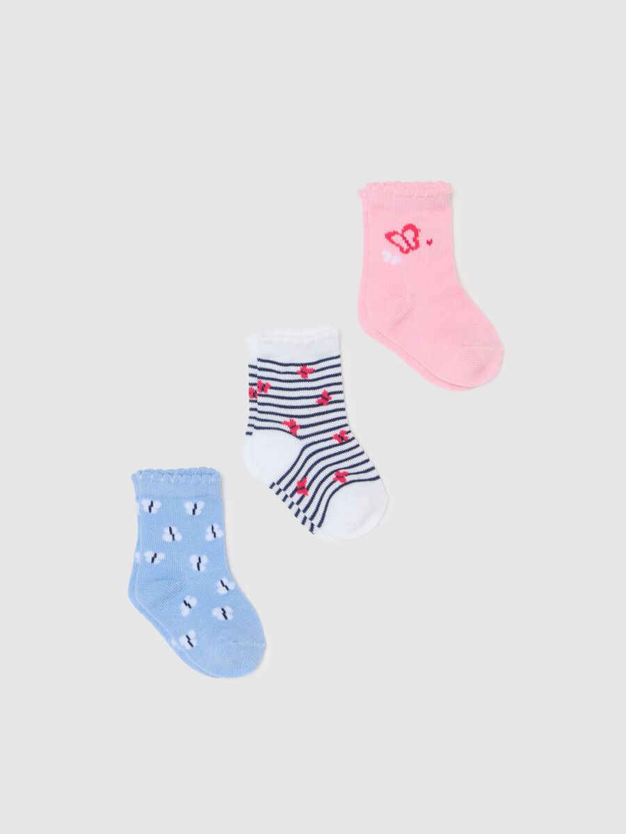 Three-pair pack short socks with butterflies and stripes design_0