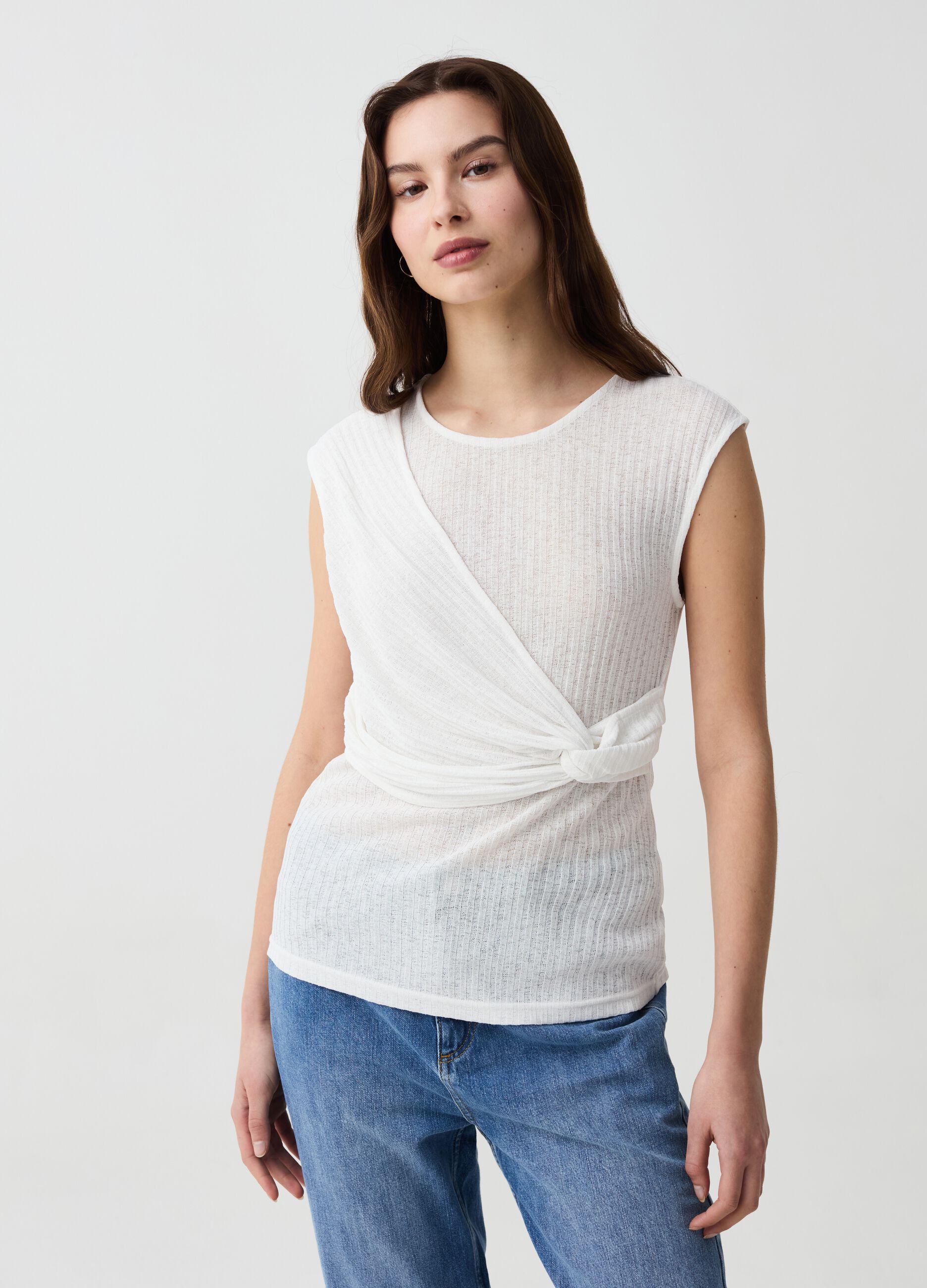 Flat-rib tank top with knot