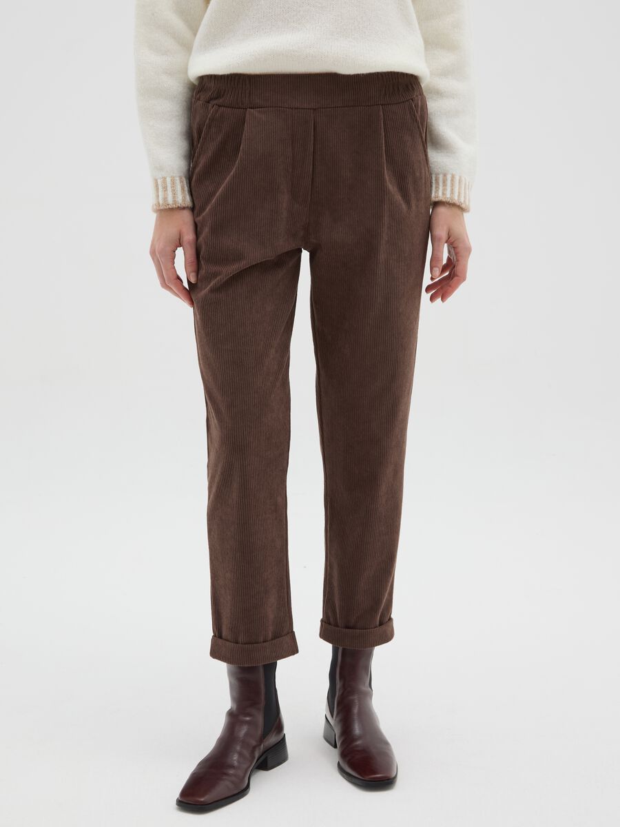 Pantaloni marroni regular fit_1