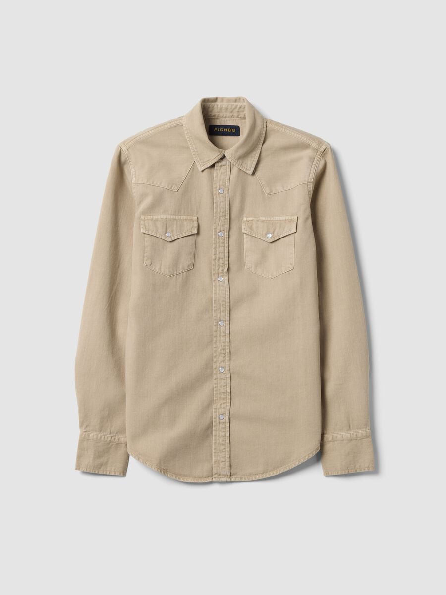Camicia beige in puro cotone con bottoni a pressione regular fit_0