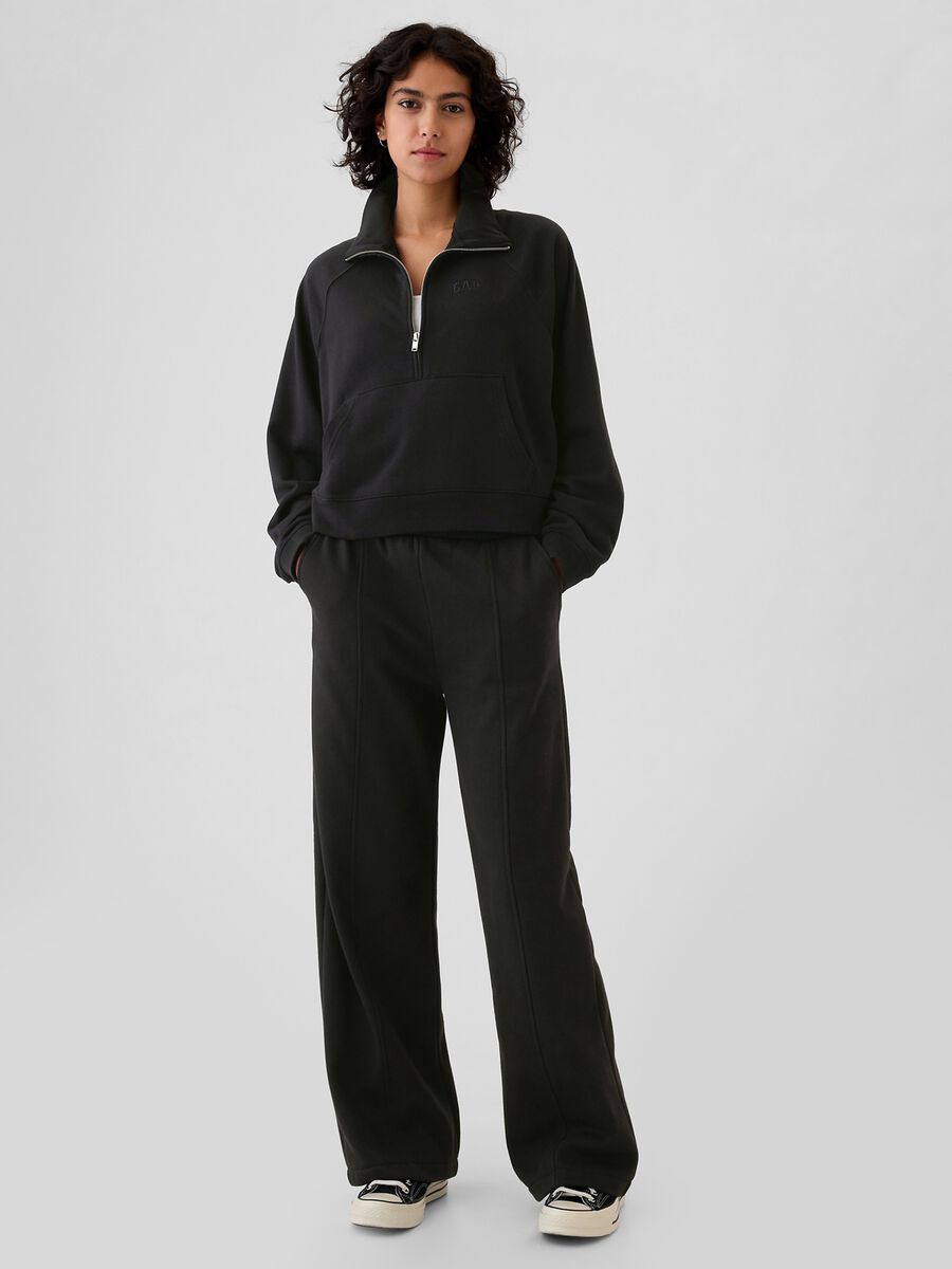 Half-zip sweatshirt with logo emboidery_1