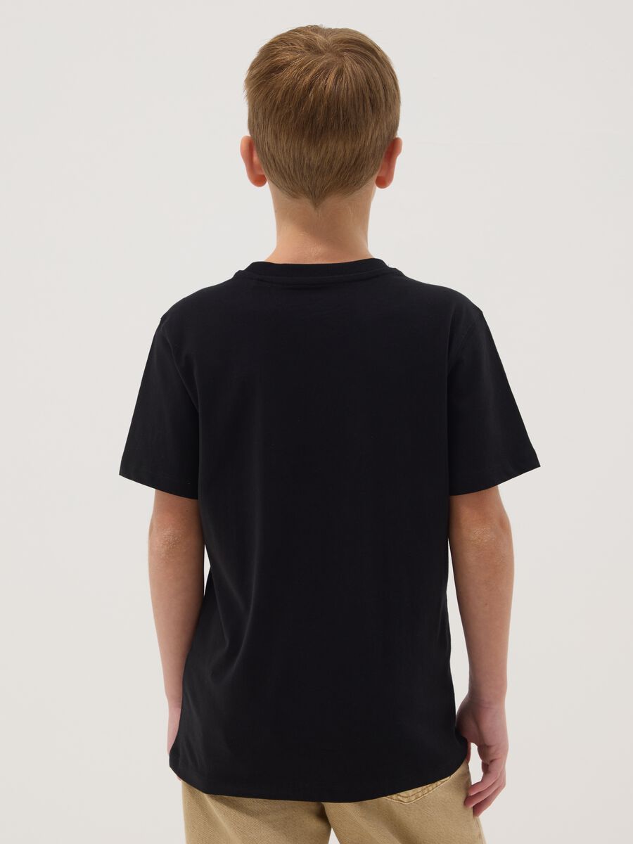 Boy's black pure cotton regular fit T-shirt with print_2