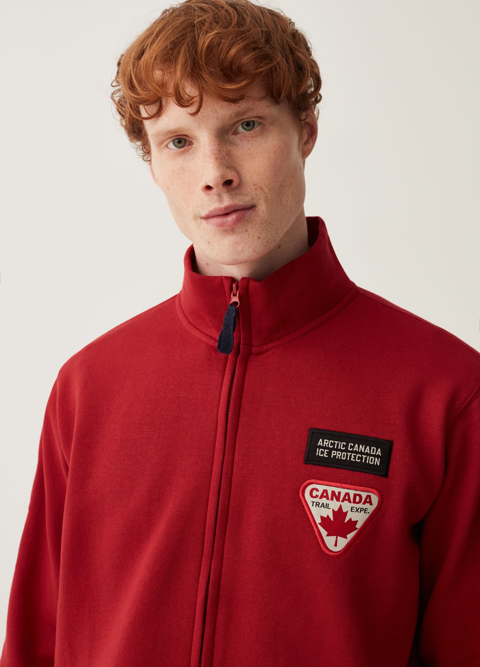 Full-zip in felpa a collo alto con patch_1