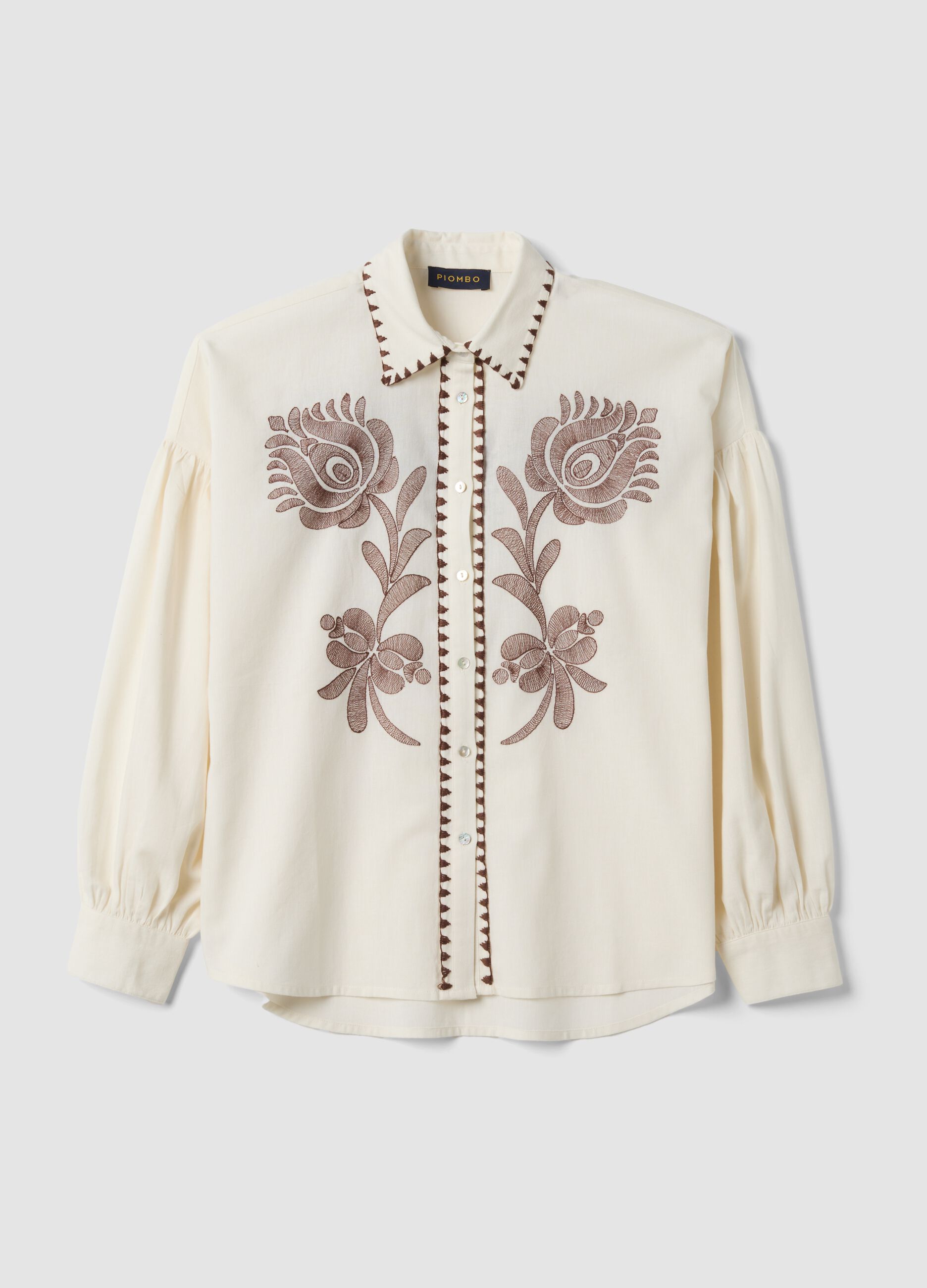 White cotton-linen blend shirt with floral embroidery