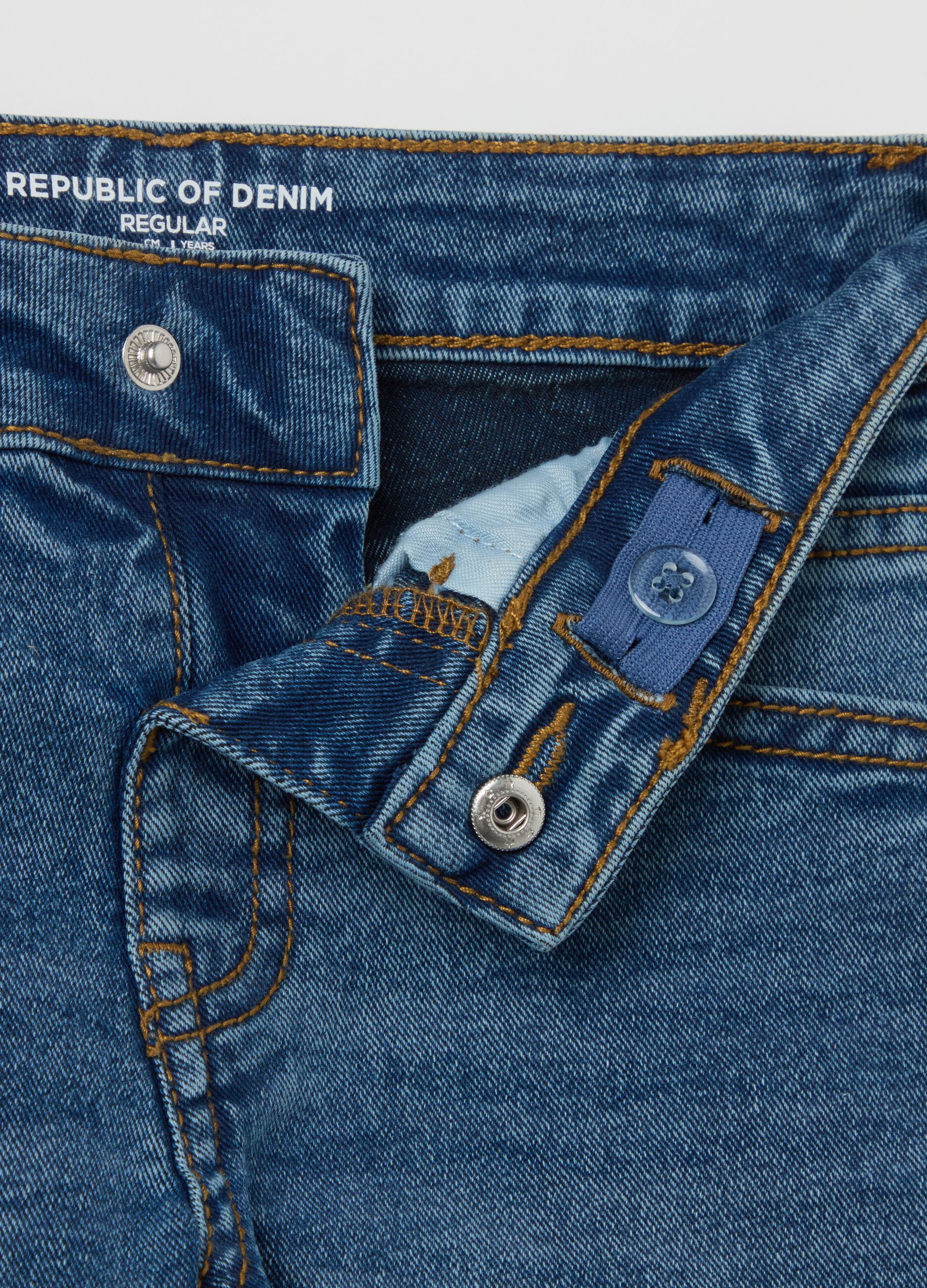 Regular-fit jeans with five pockets