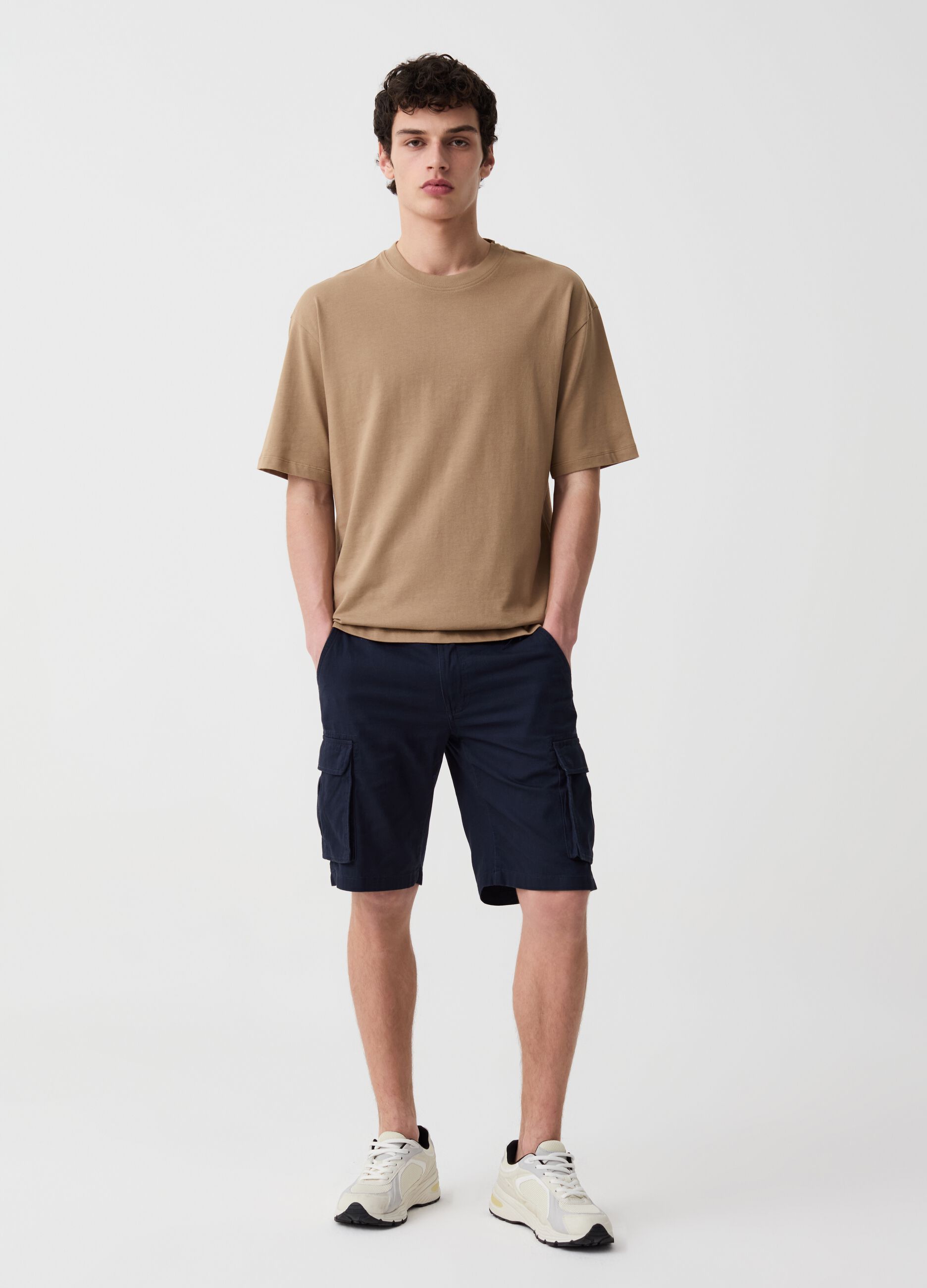 Cotton cargo Bermuda shorts