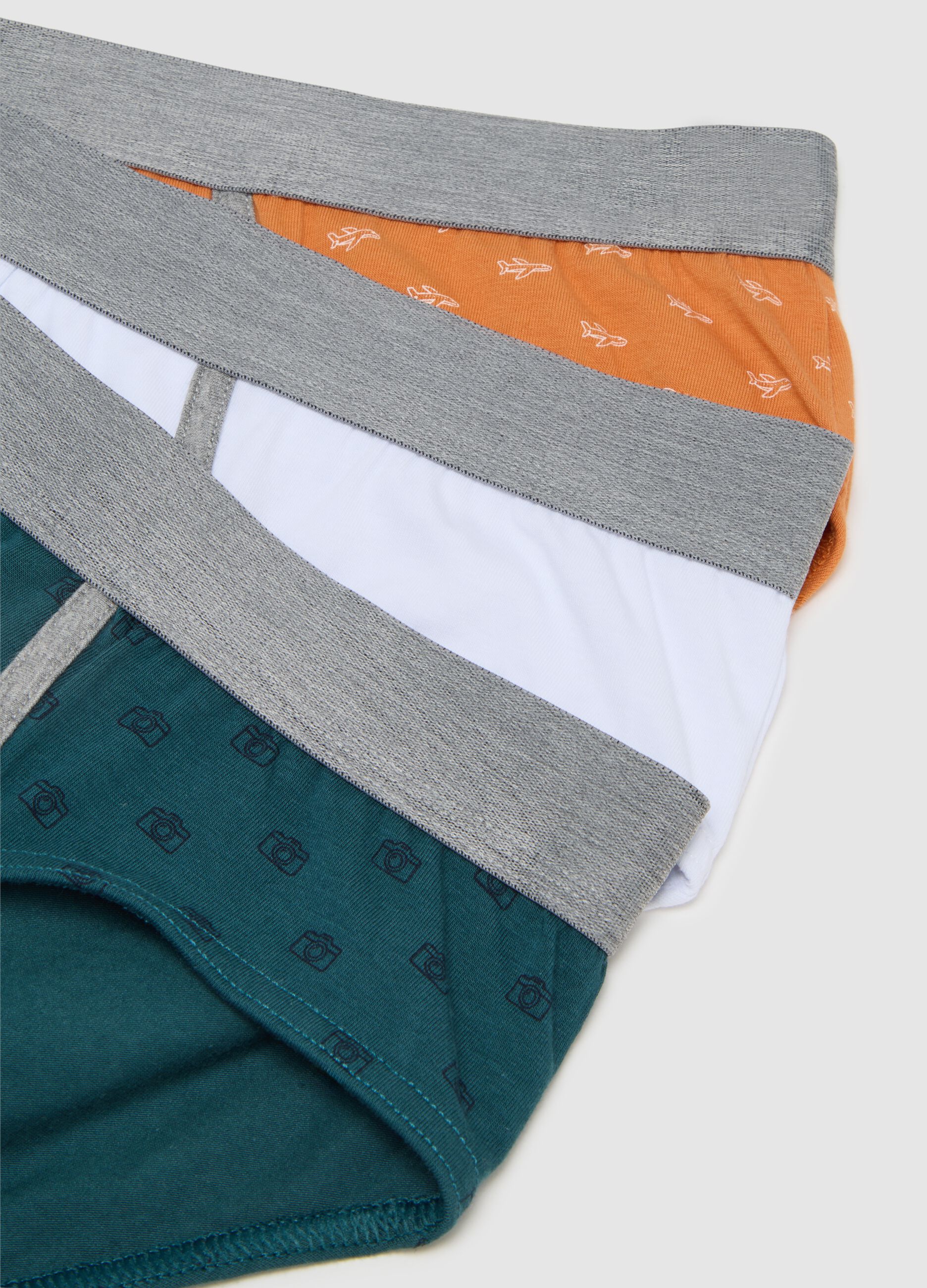 Regular fit multicolour cotton brief set