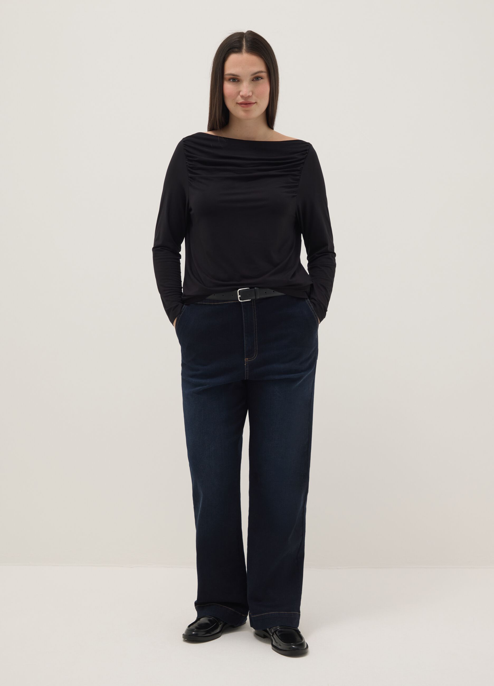 Black stretch viscose long sleeve top with boat neckline and regular fit