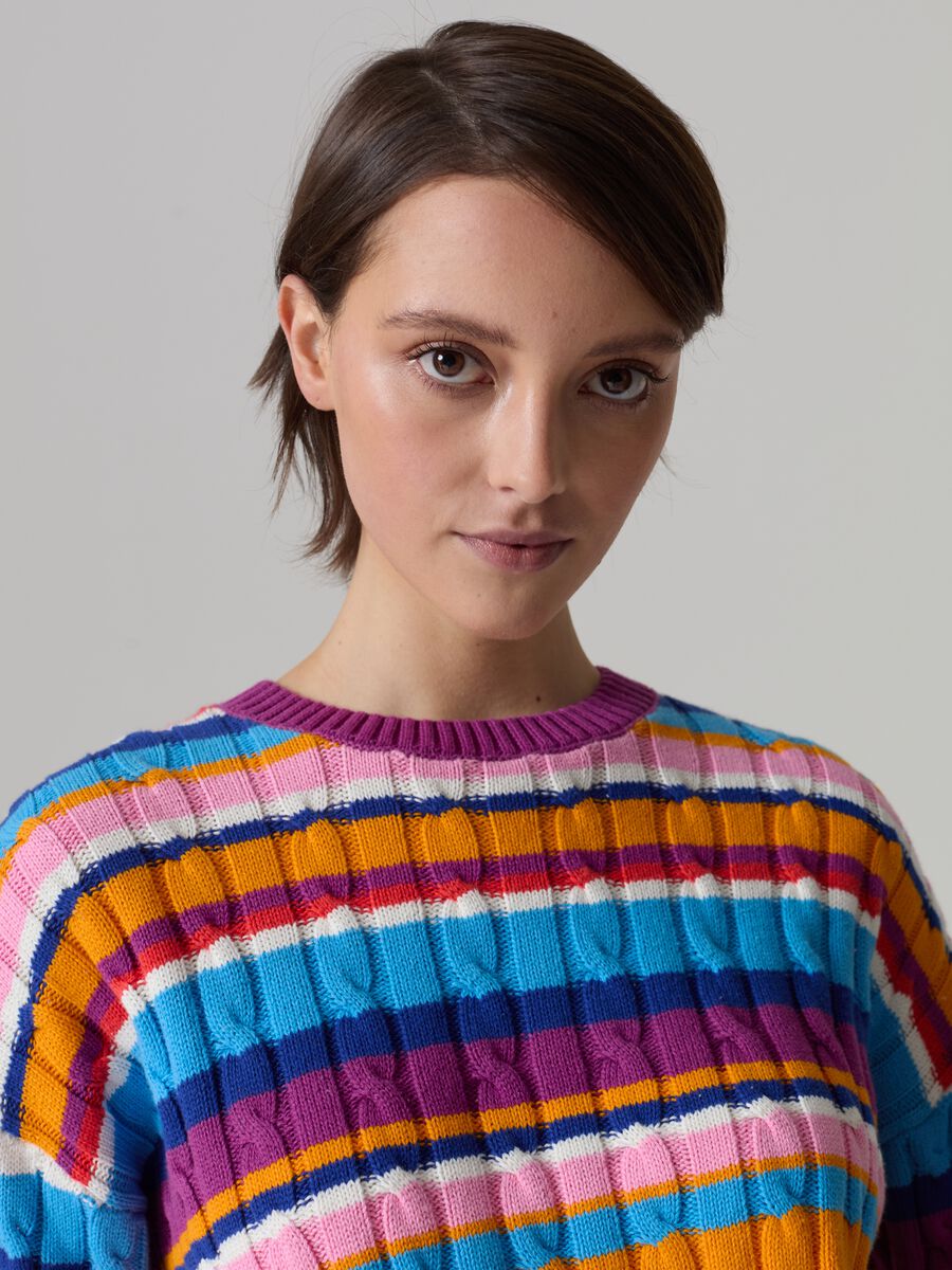 Striped pullover with cable-knit design_0