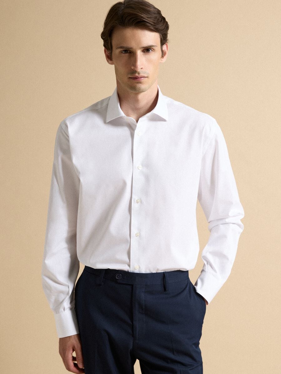 Camicia bianca in puro cotone con collo classico_1