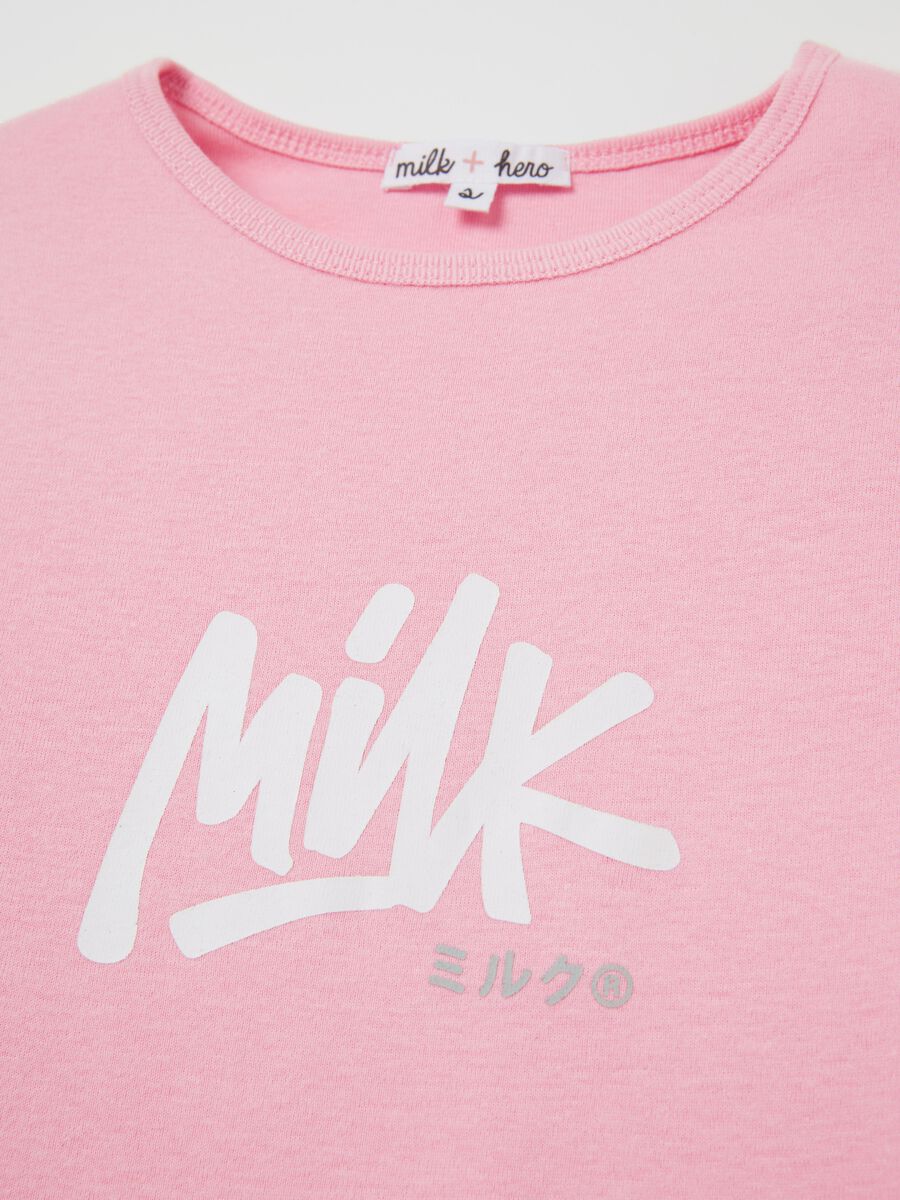 Printed T-shirt with round neck_5