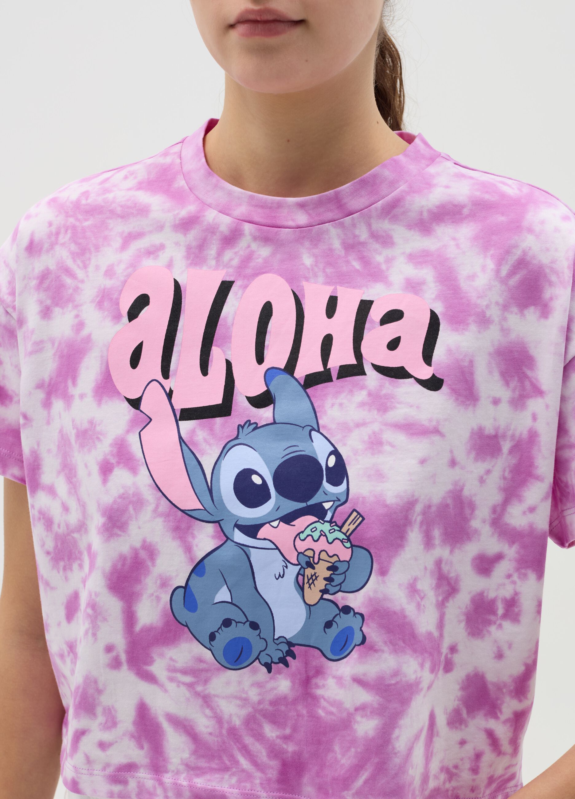 Tie-dye T-shirt with Stitch print