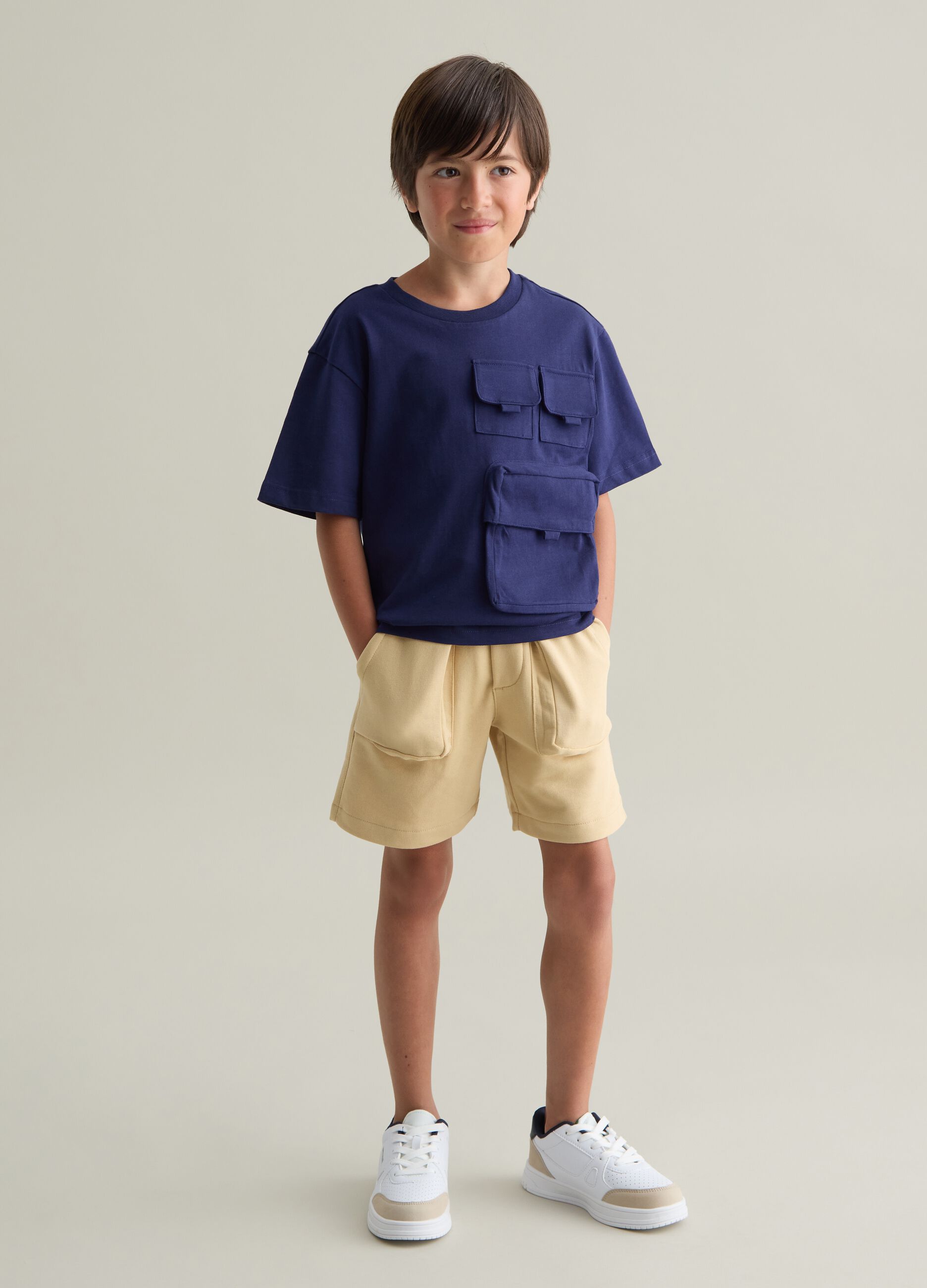 Beige cargo shorts in French terry