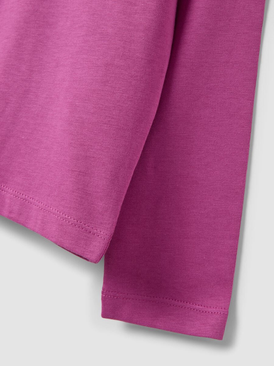 T-shirt rosa in puro cotone organico con scritta frontale per bambina_3