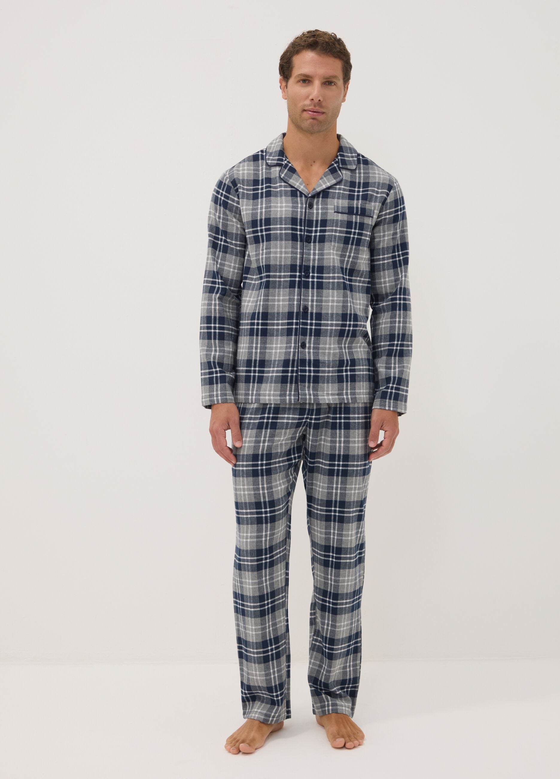 Grey and blue flannel pyjamas in pure organic cotton, regular fit