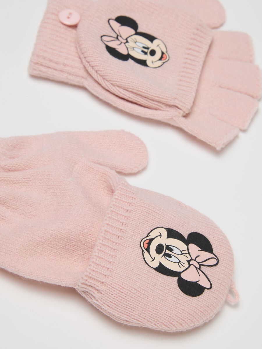 Pink children's gloves with Disney embroidery_1