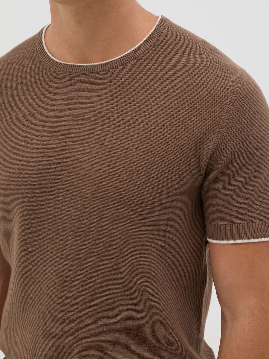 Brown short-sleeve cotton T-shirt_3