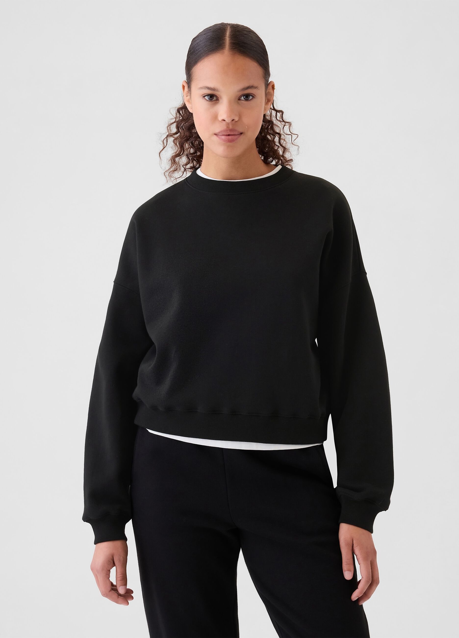 Black Crew Neck Sweatshirt