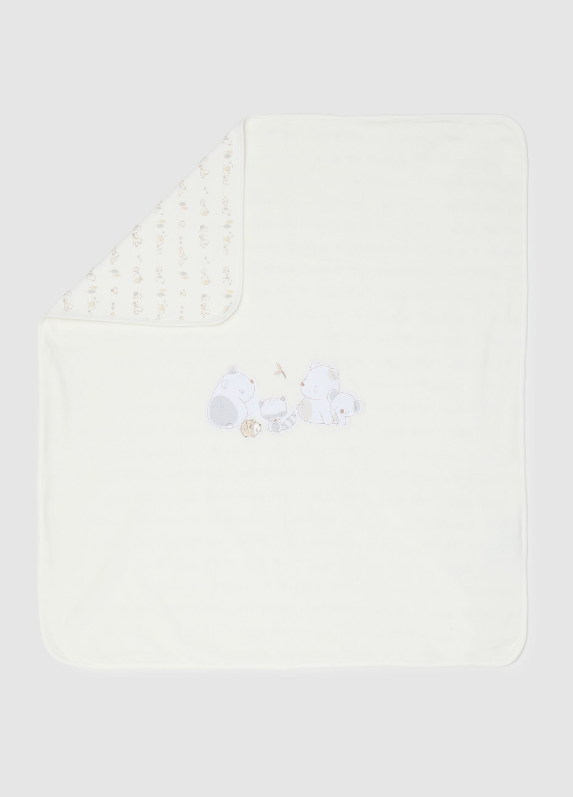 White cotton baby blanket with teddy bears