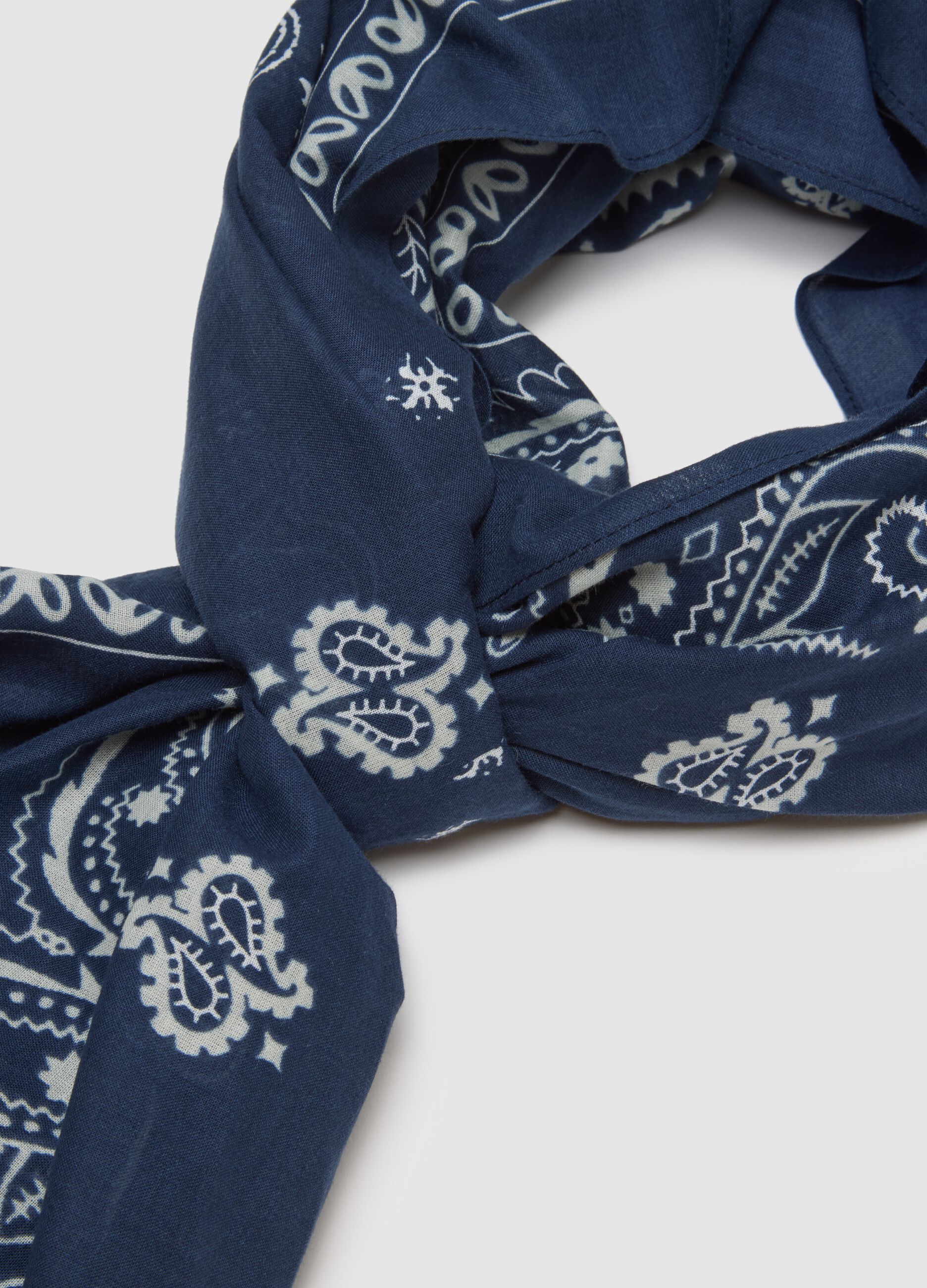 Pure blue cotton scarf with paisley pattern