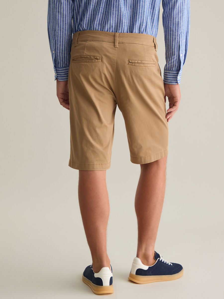 Stretch cotton chino Bermuda shorts_2