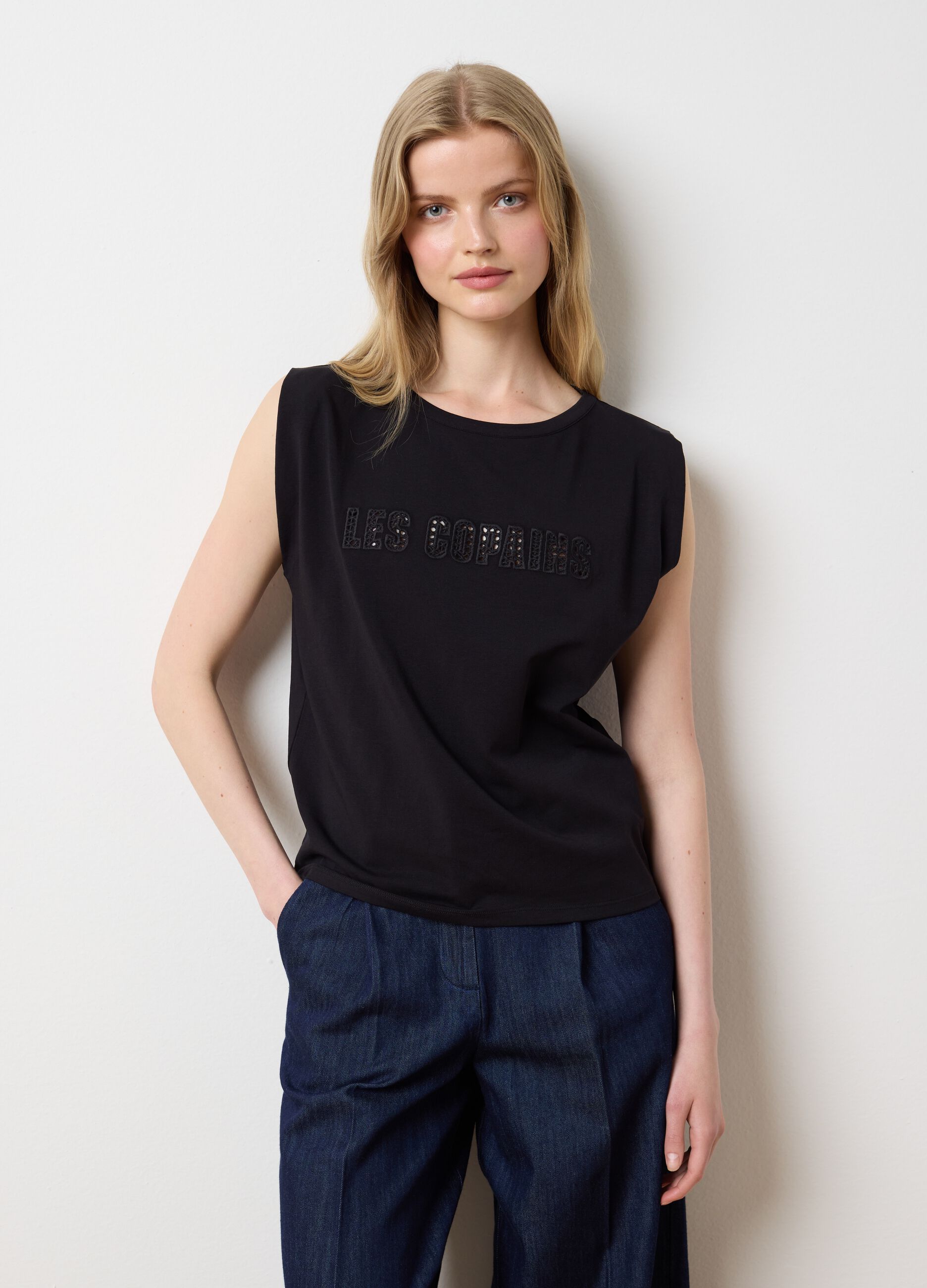 Black T-shirt in stretch cotton with logo